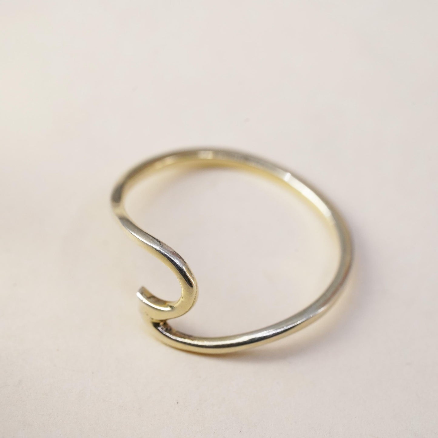 Size 6.5, VTG vermeil gold over sterling 925 silver handmade ring, wavy band