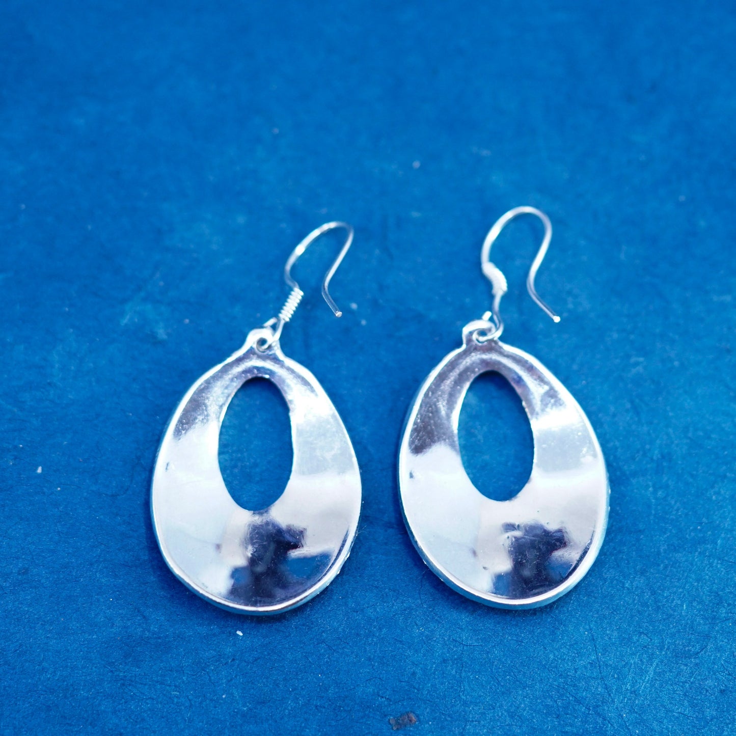Vintage sterling 925 silver handmade oval earrings with fire opal inlay