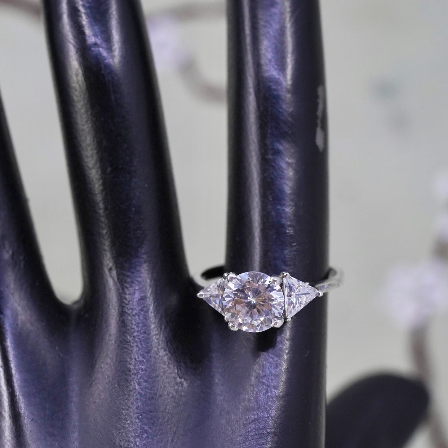 Size 5, Sterling silver ring, 925 silver with round cut CZ cluster details