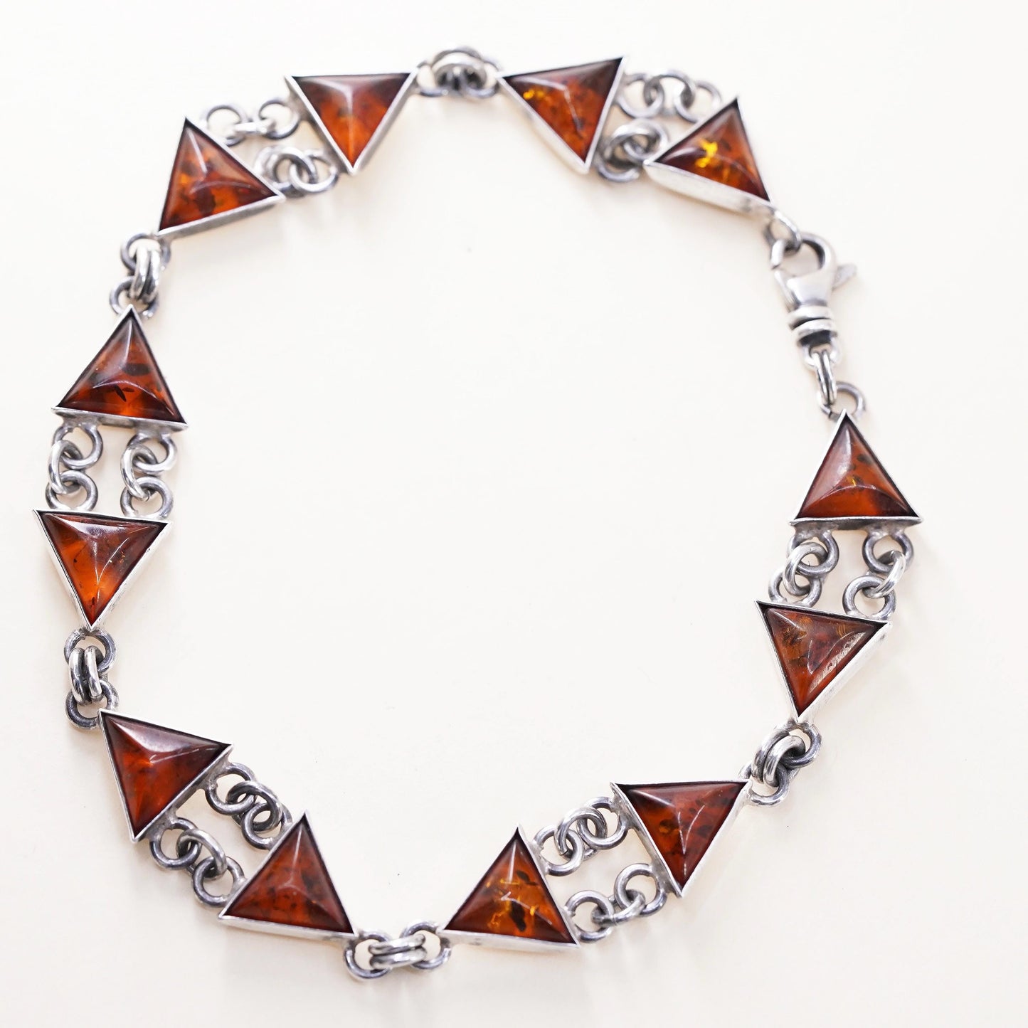 8.25", Vintage southwestern sterling 925 silver bracelet with triangular amber