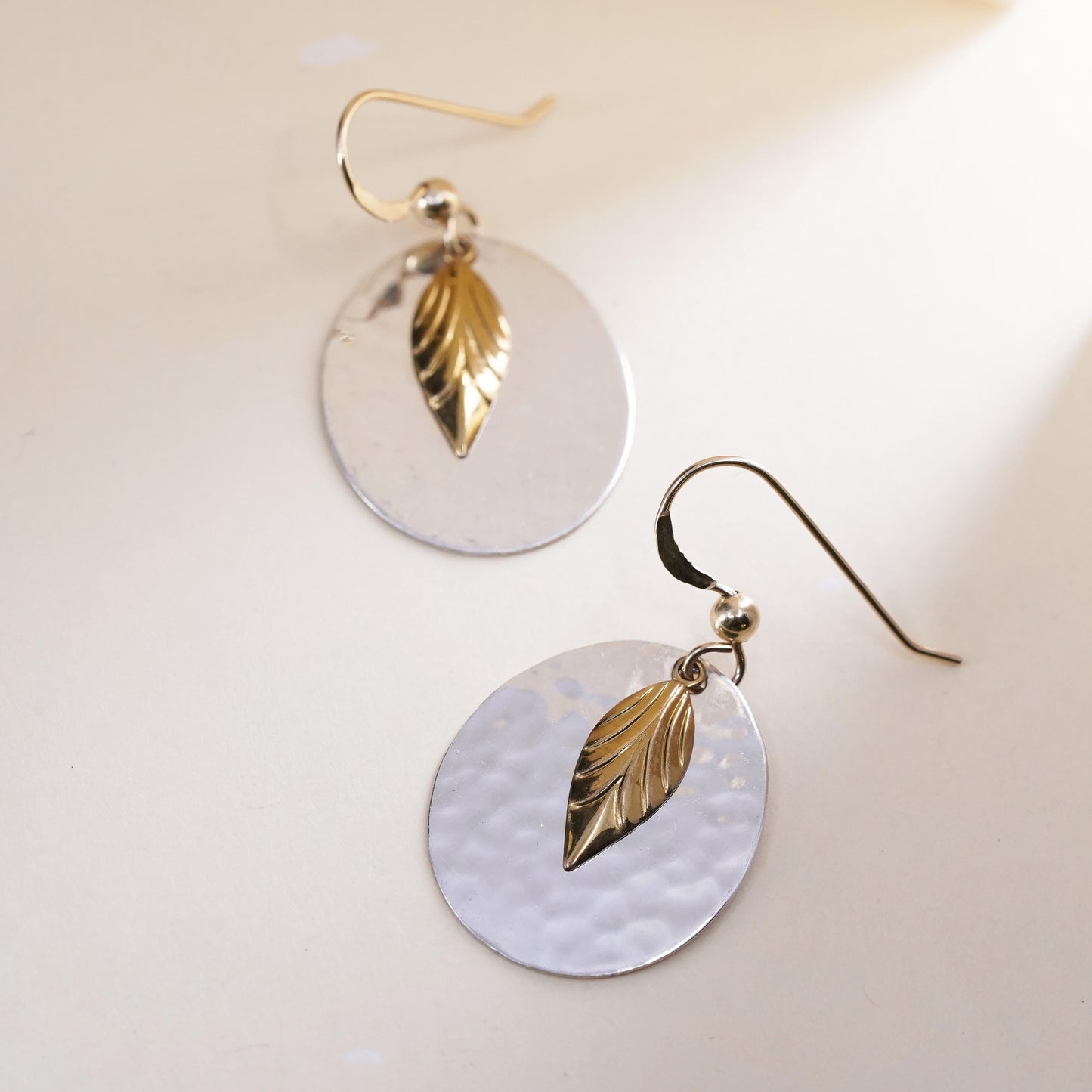 Vintage Sterling 925 Silver Hammered oval disc Earrings yellow gold leaf charms