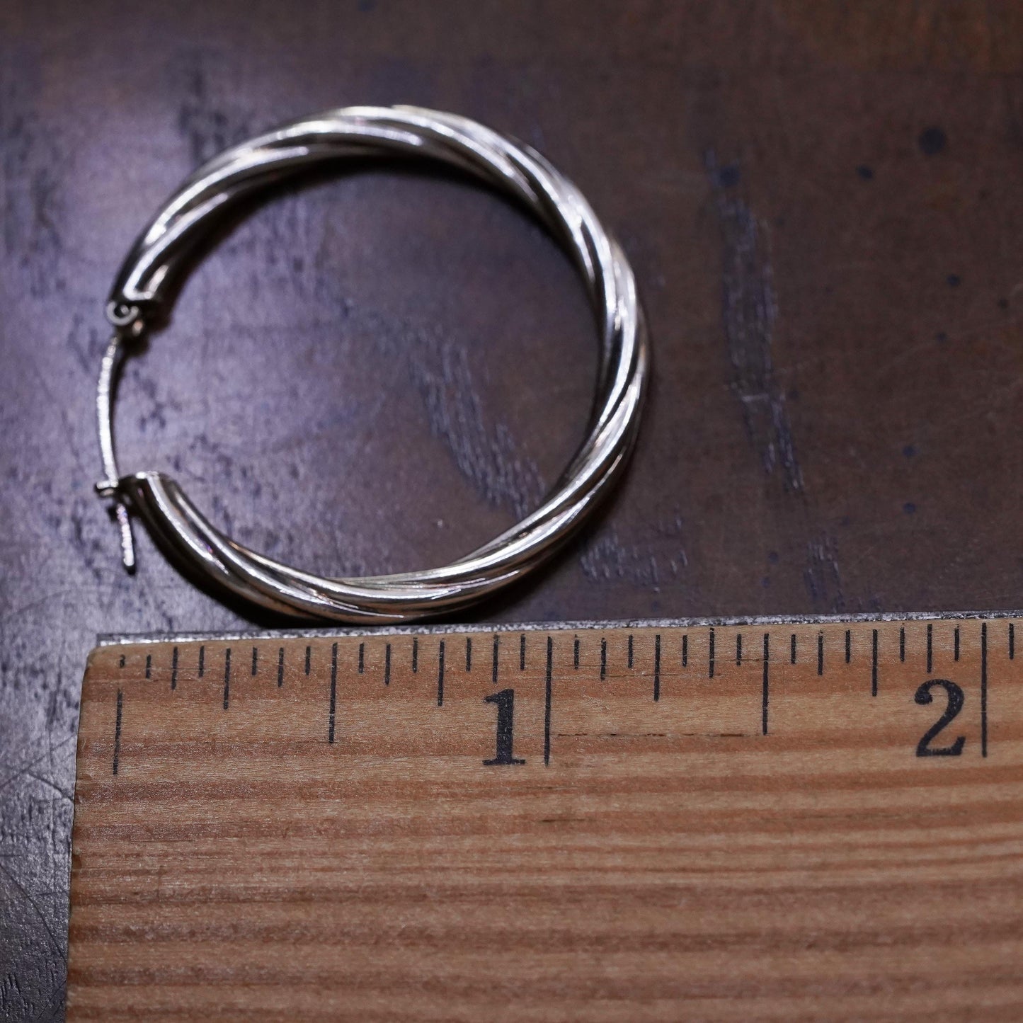 1.25", VTG Italian sterling silver loop single earring, twisted textured hoop