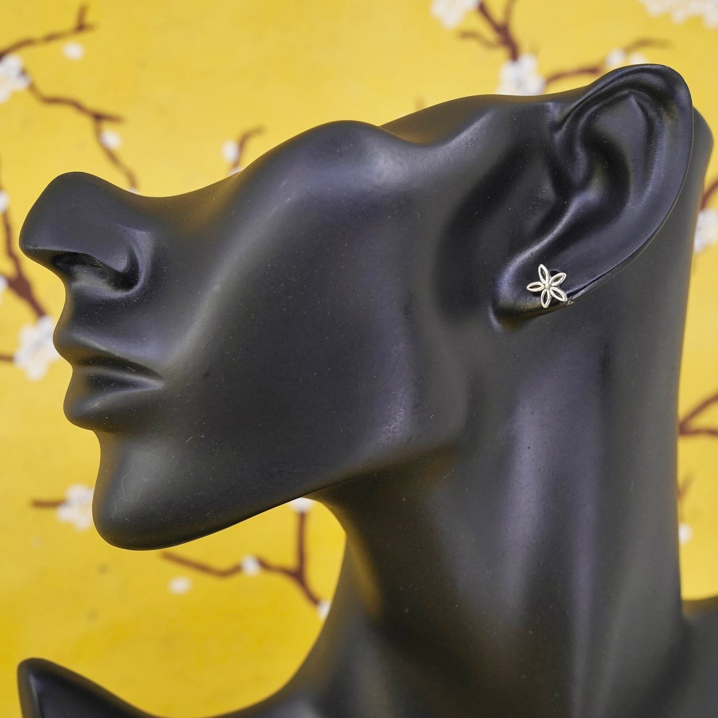 Vintage Sterling silver handmade earrings, 925 flower studs