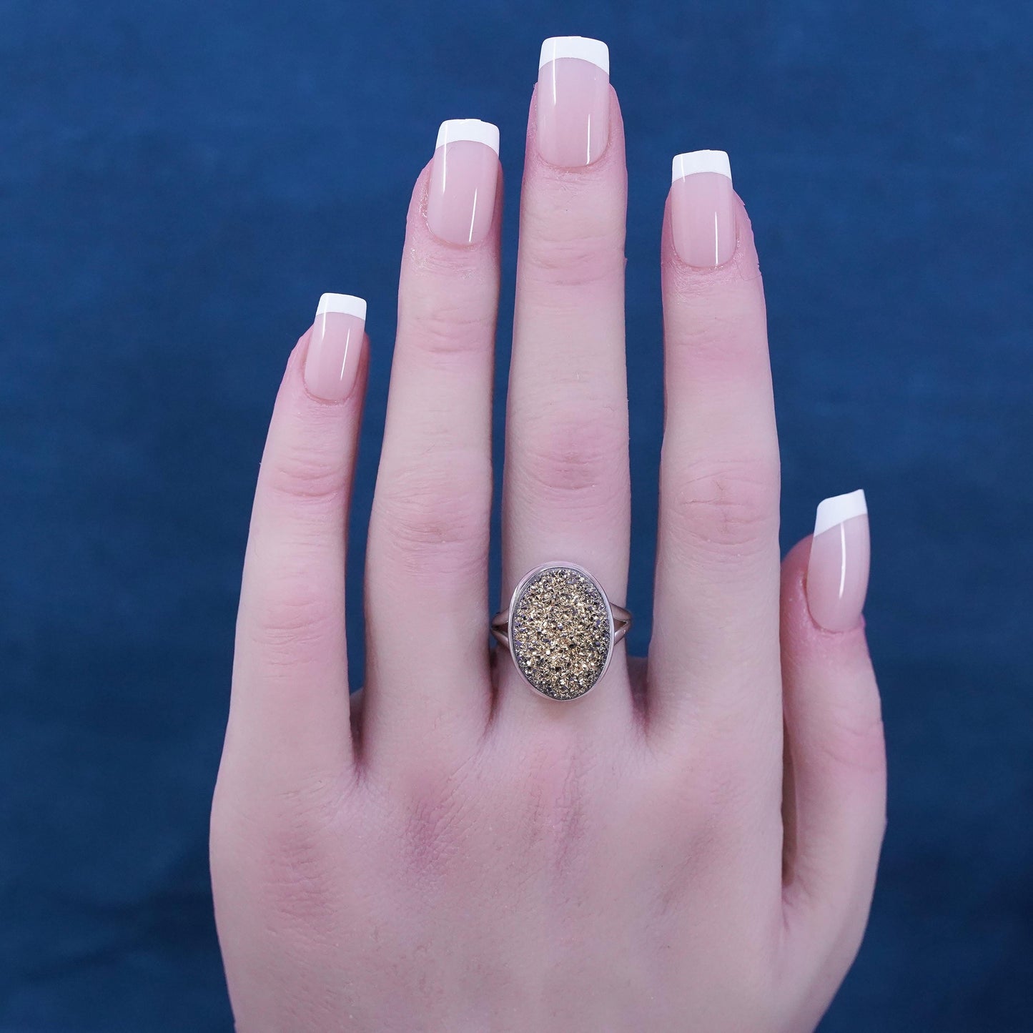 Size 8, vintage sterling 925 silver handmade band ring with golden druzy stone
