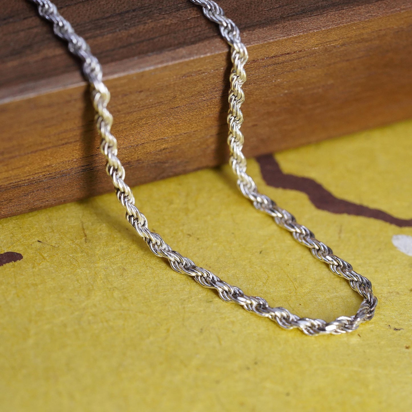 7.5",, VTG KA1772 Sterling silver diamond cut rope bracelet, Italy 925 chain