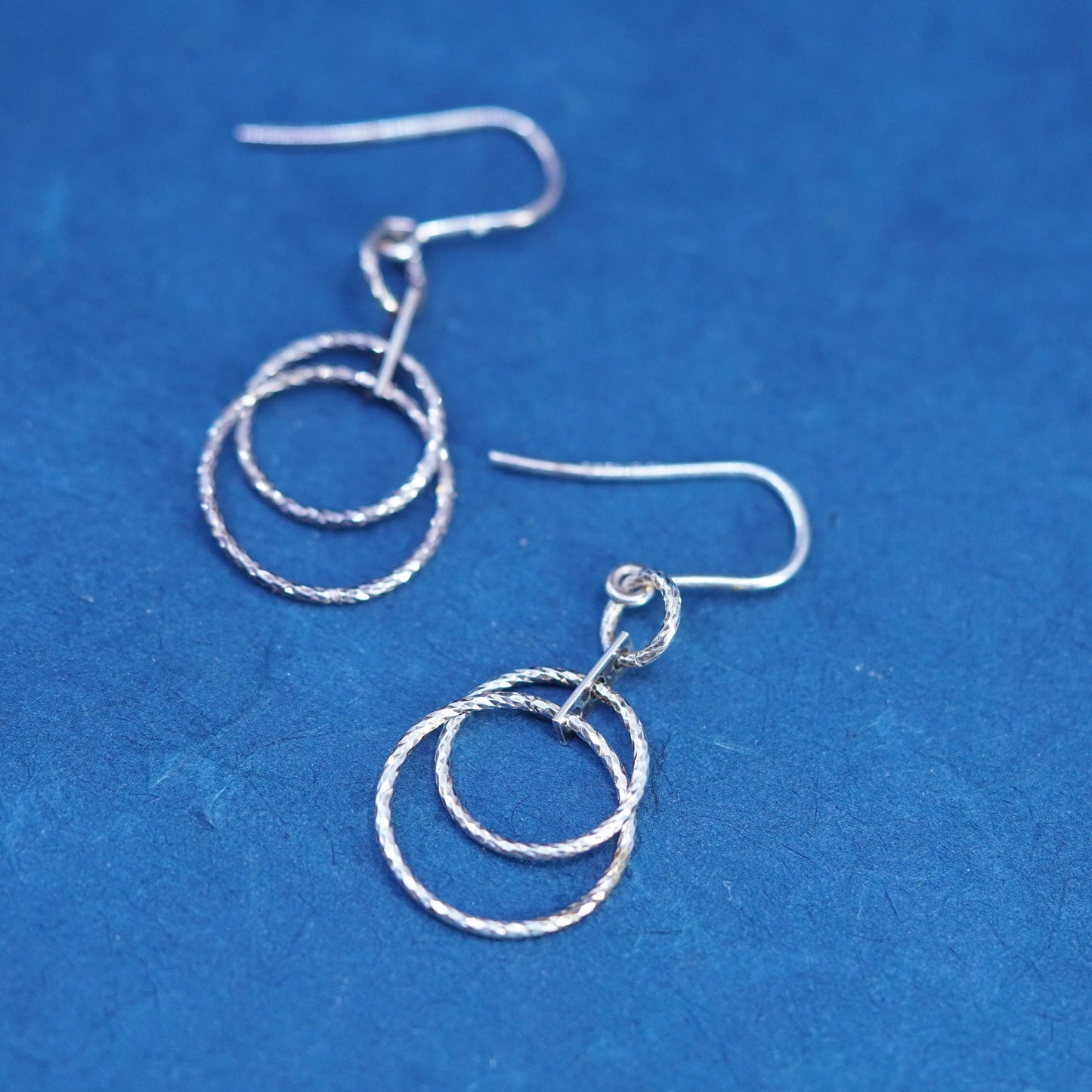 Vintage Dyadema Sterling Silver handmade Earrings. 925 entwined circle dangles