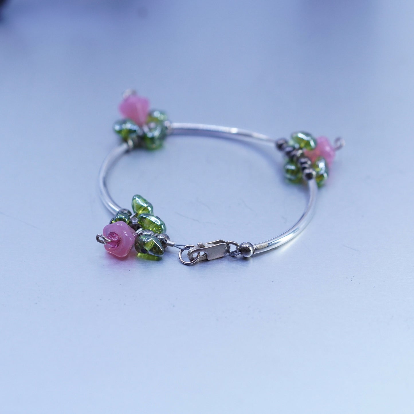 7.25”, vintage Sterling 925 silver curve tube bracelet with pink green glass