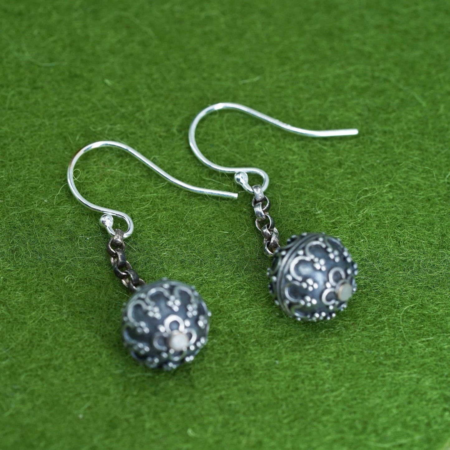 Vintage Sterling silver handmade Bali earrings, 925 swirl patterned bead