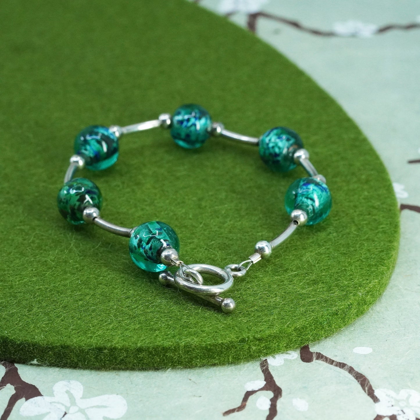 6”, vintage 925 Sterling silver handmade bracelet w/ artisan green glass beads