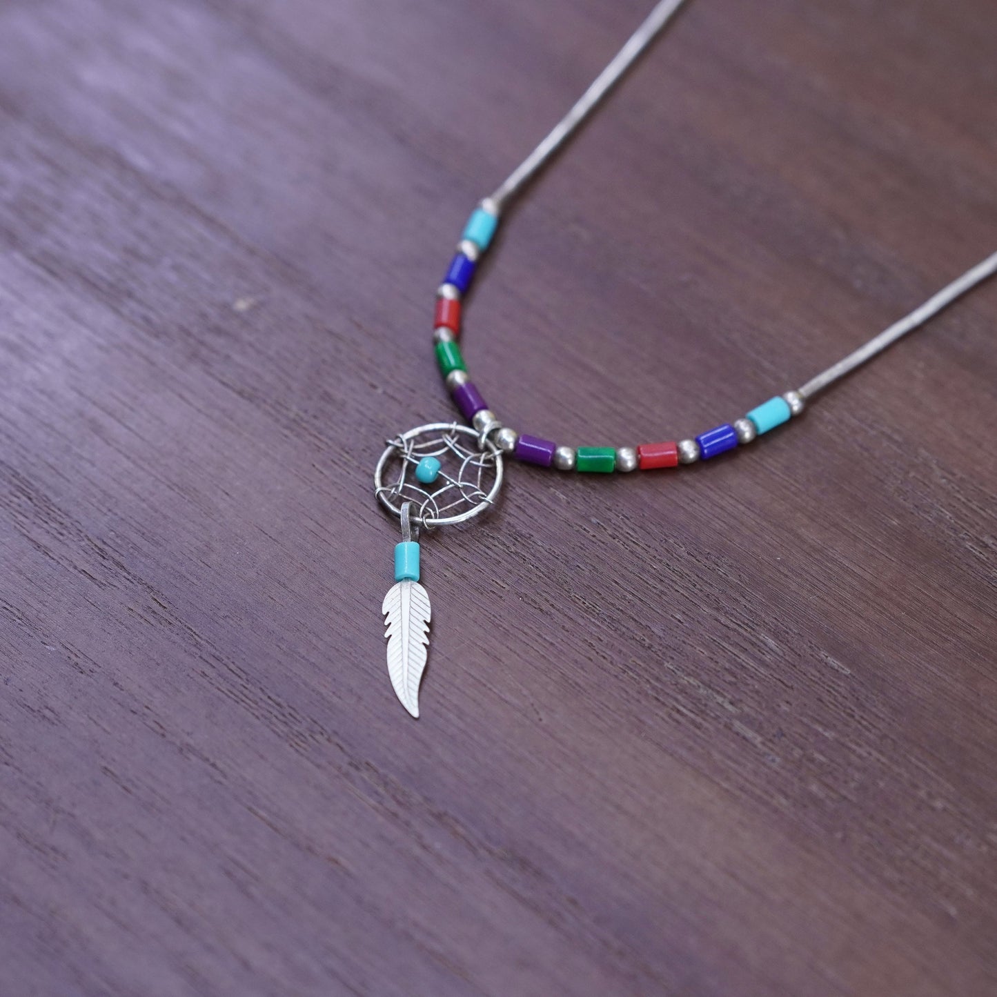 16”, Vintage Sterling 925 liquid silver necklace with turquoise feather pendant