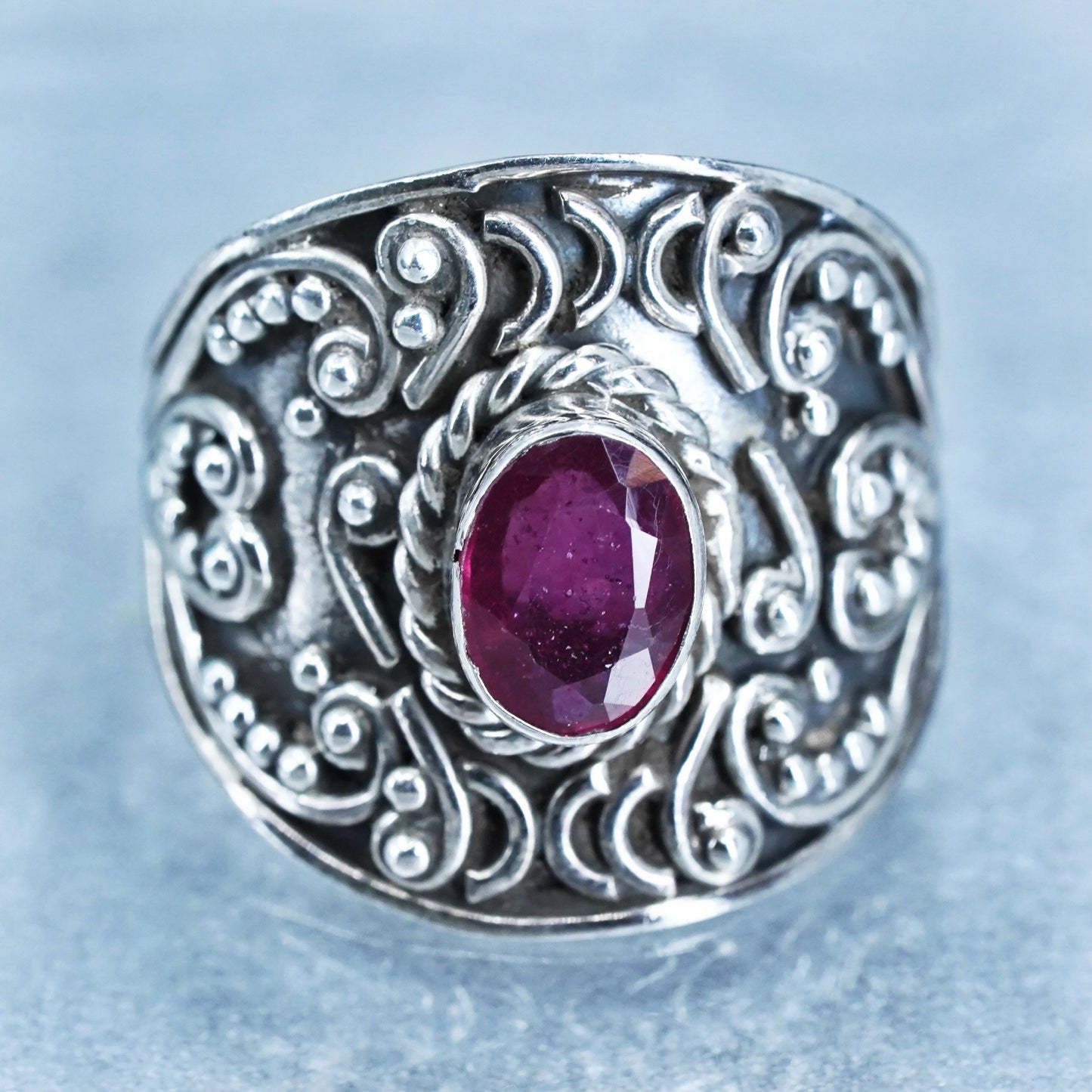 Size 8.25, vintage Sterling 925 silver handmade bali ring with ruby