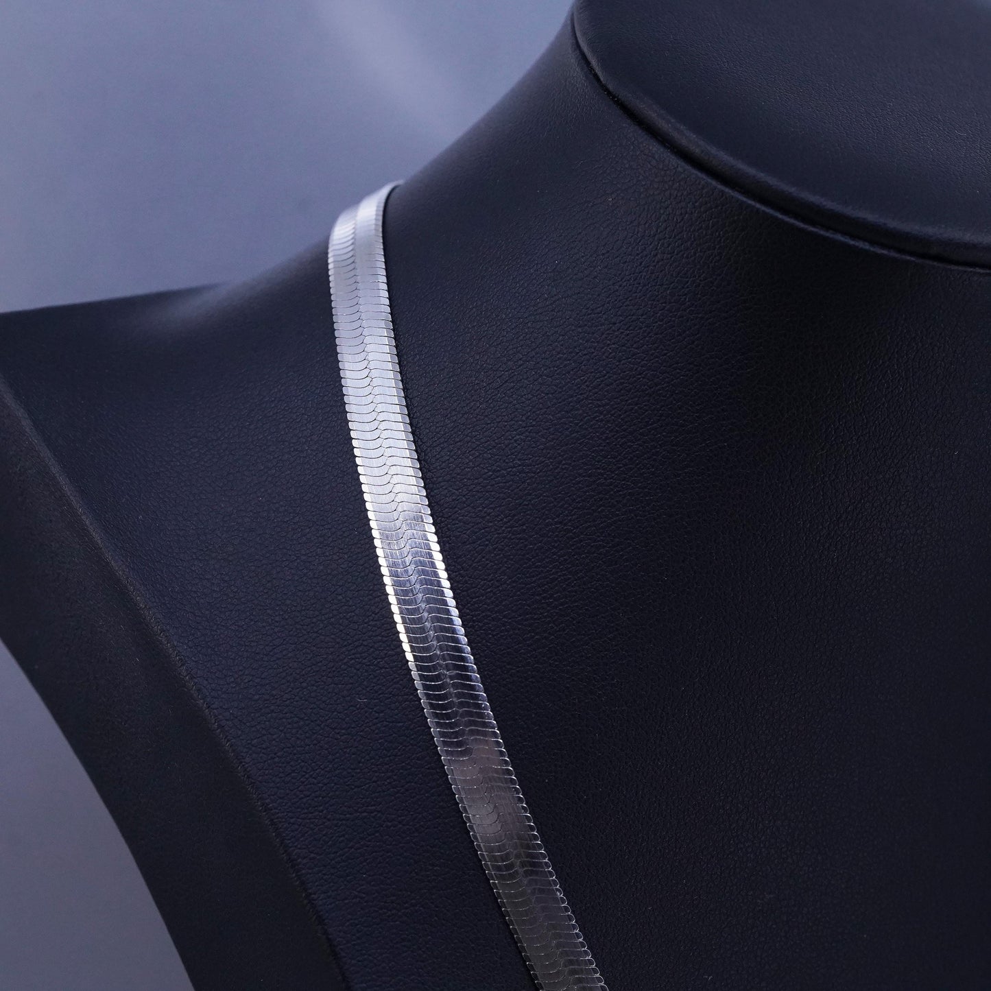 18” 7mm, vintage Italian Sterling 925 silver herringbone chain necklace