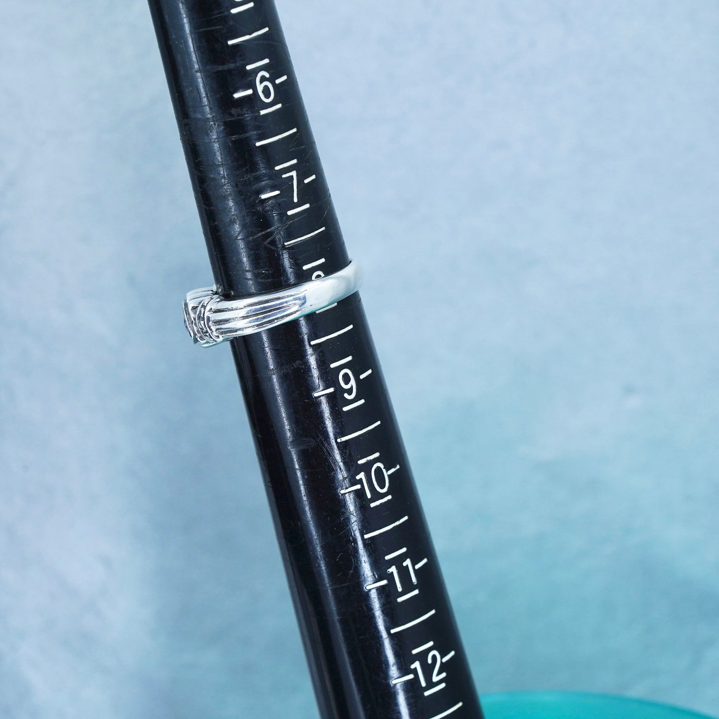 Size 8, vintage Sterling 925 silver handmade ring with amethyst