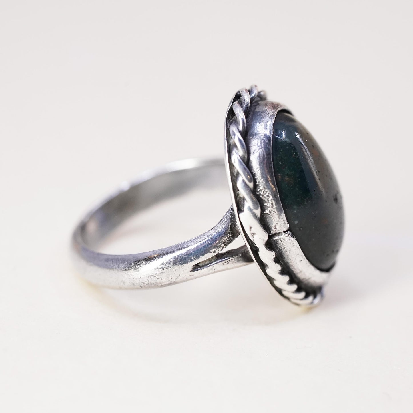 Size 4.5, Vintage sterling 925 silver handmade ring with bloodstone and cable