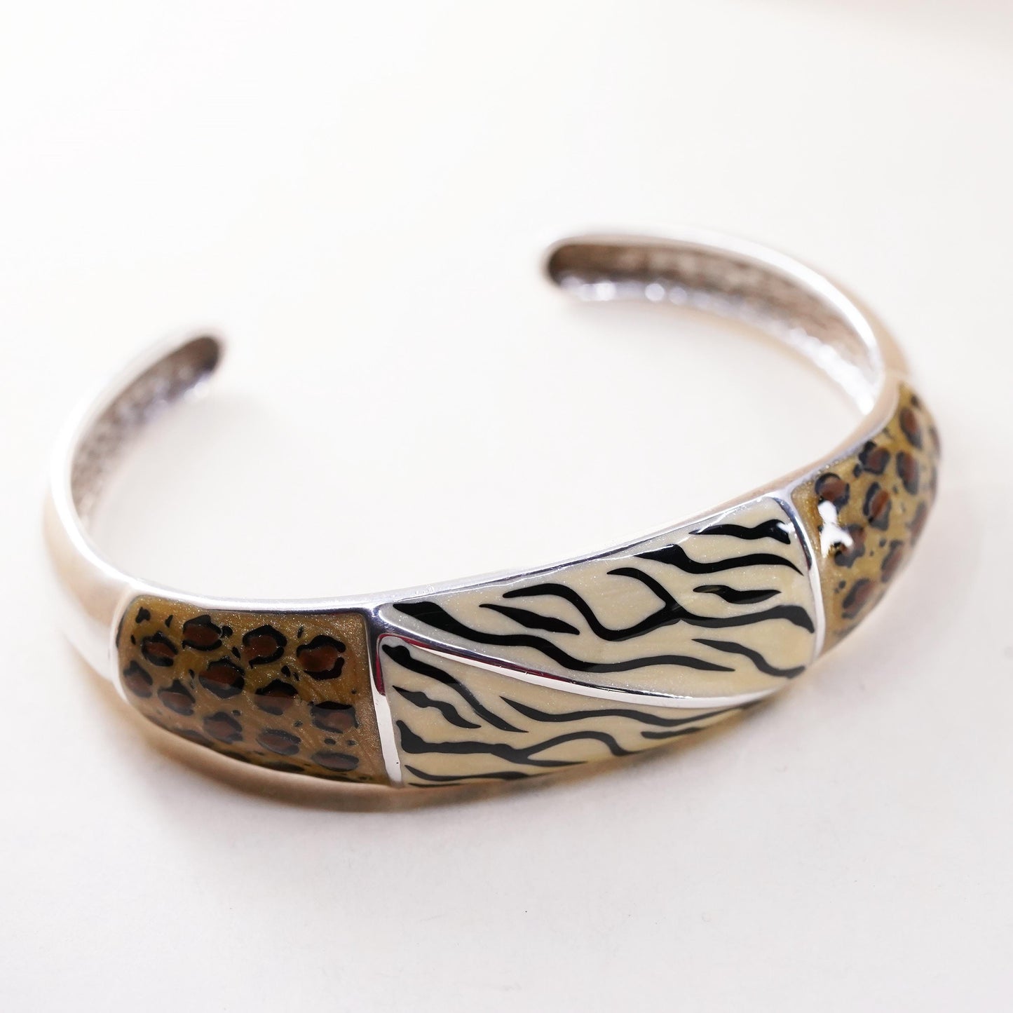 6.75", VTG Sign Italy CA 925 Sterling Leopard zebra Stripe Enamel cuff Bracelet