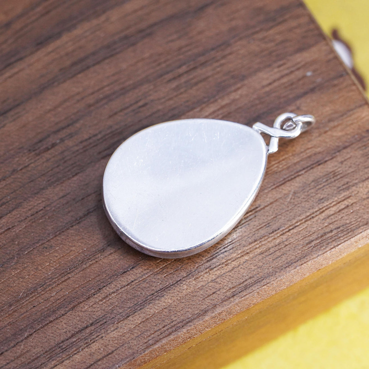 Vintage southwestern Sterling 925 silver teardrop pendant with landscape jasper