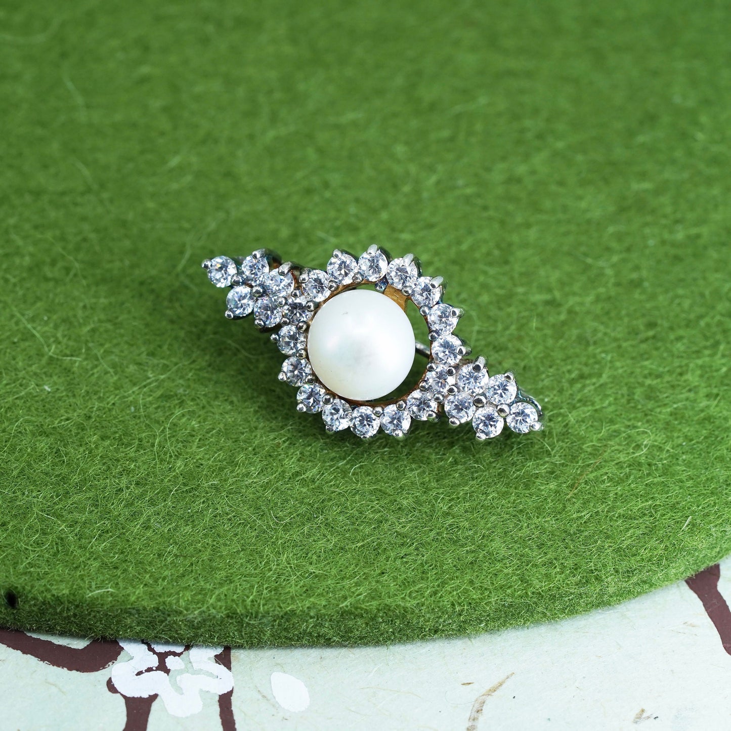 Vintage Sterling 925 silver handmade circle brooch with pearl and cluster cz,