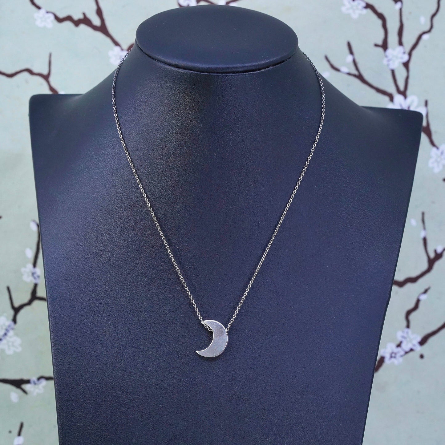 15”, Vintage Sterling silver necklace, 925 circle link chain with moon pendant