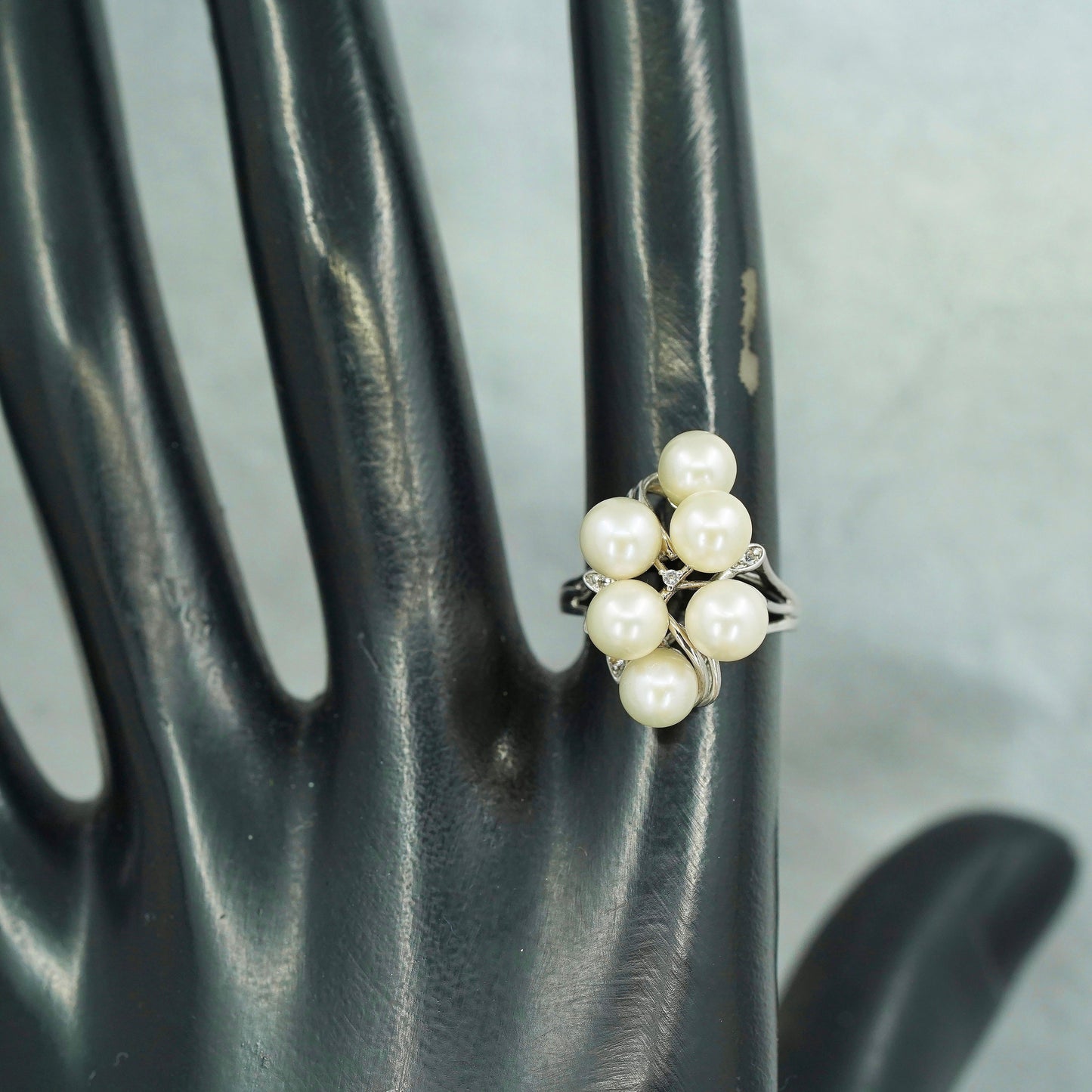Size 4, VTG Sterling 925 silver handmade ring with cluster pearl and diamond