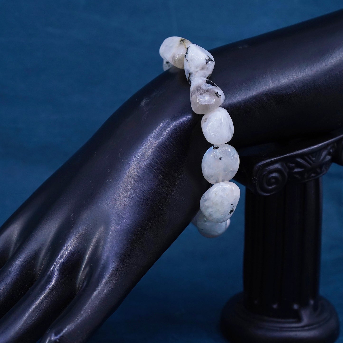 6.75", vintage moonstone nugget bracelet with elastic band