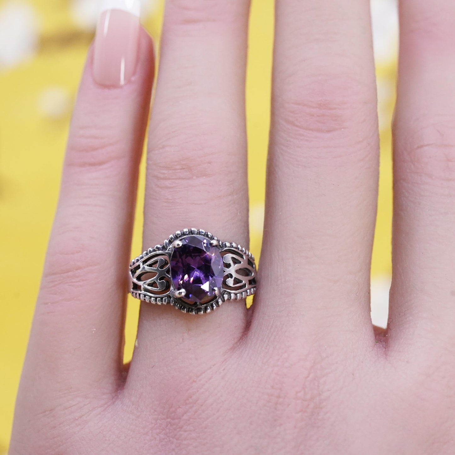 Size 8, Vintage Sterling Silver Handmade ring, 925 filigree band with amethyst