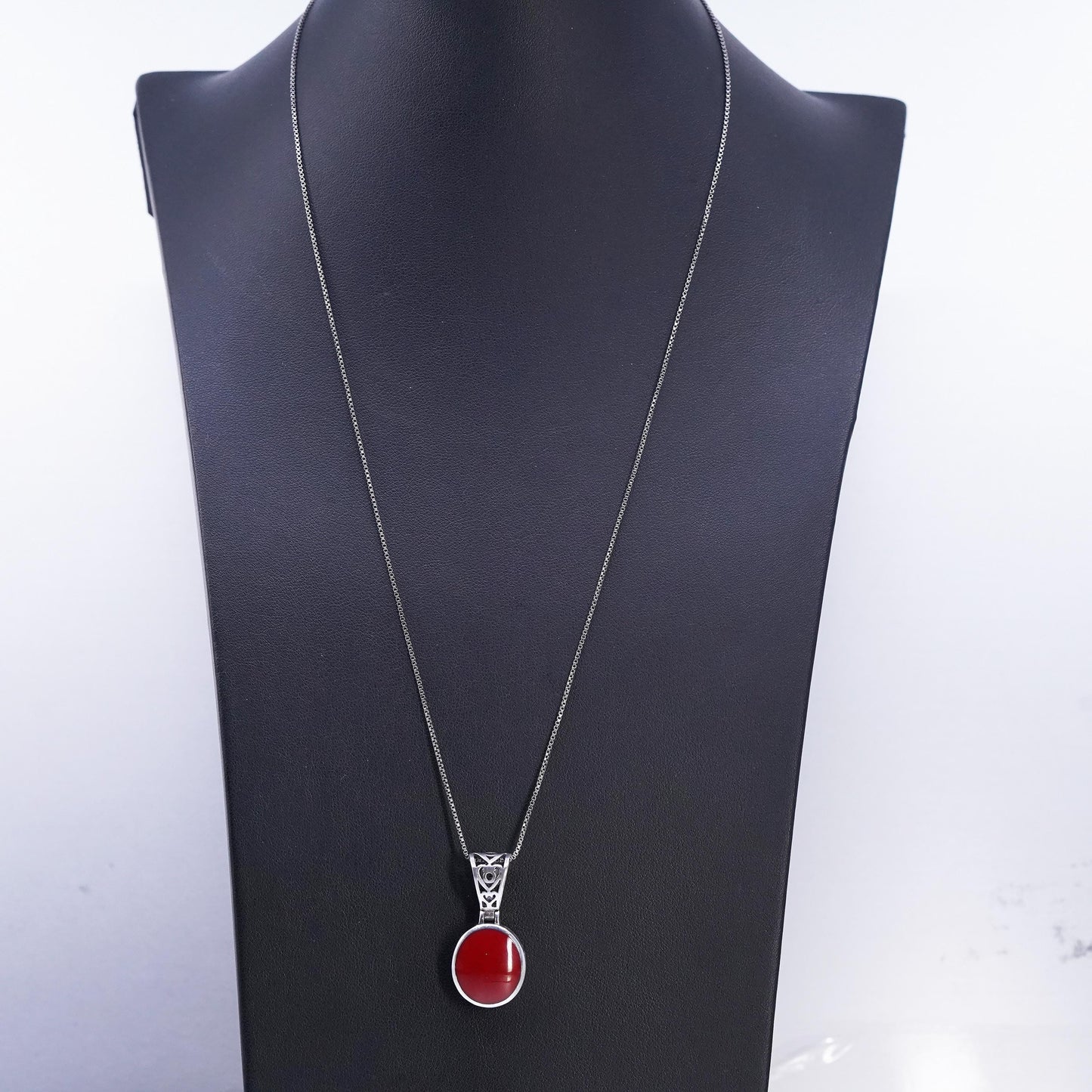 21", vintage Sterling 925 silver handmade box chain necklace red Onyx pendant