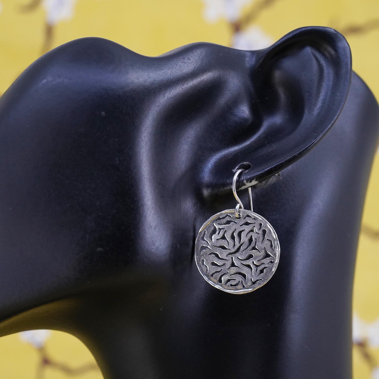 Silpada Israel Sterling 925 Silver circle hammered disc Earrings. Vintage.