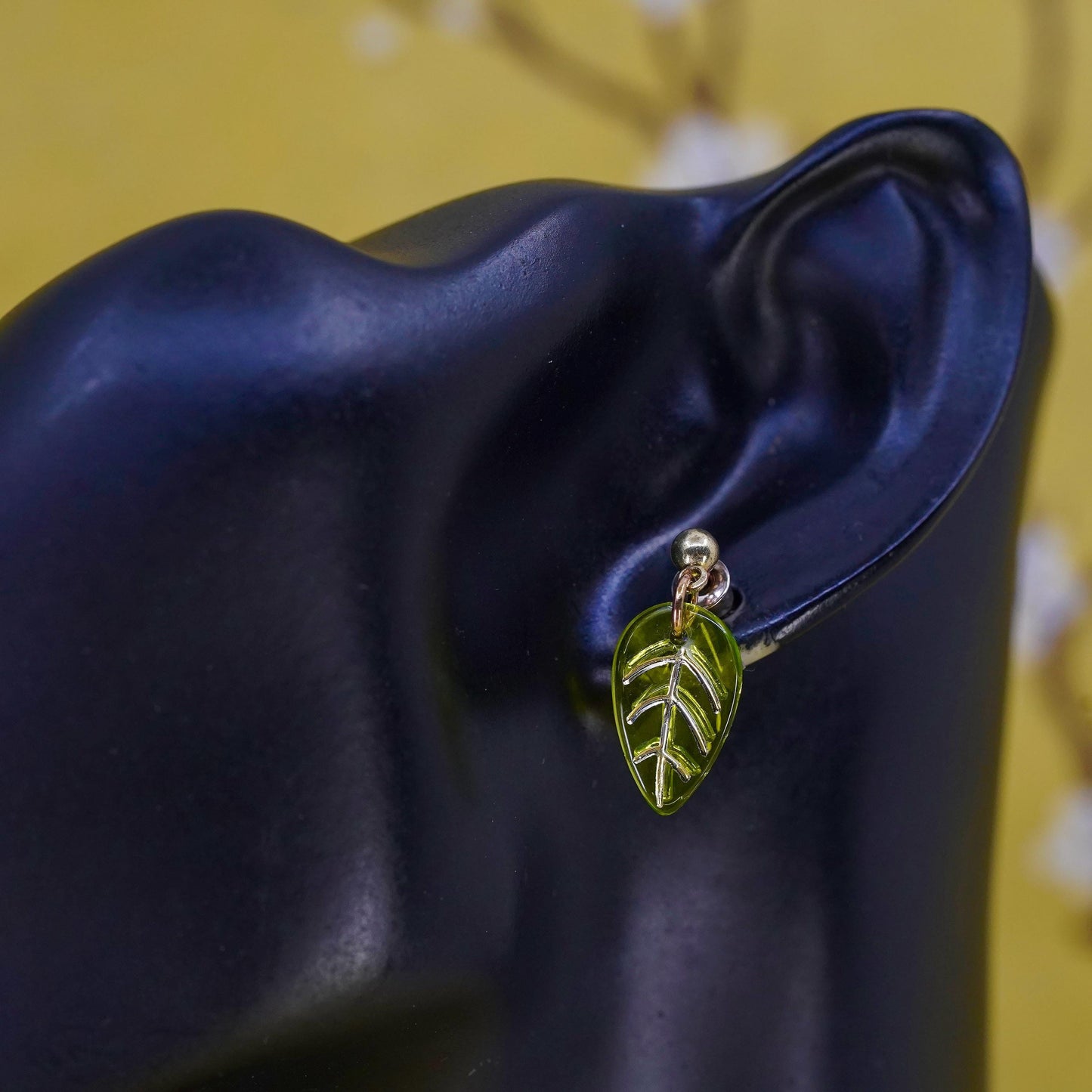 Vintage Sterling silver handmade earrings, 925 silver green leaf glass beads