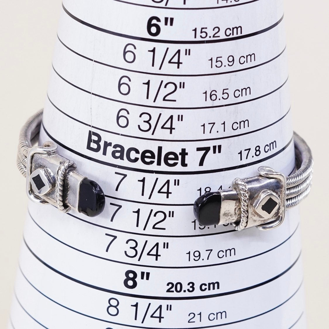 7", VTG sterling silver handmade bracelet, Mexico 925 cuff w/ black onyx