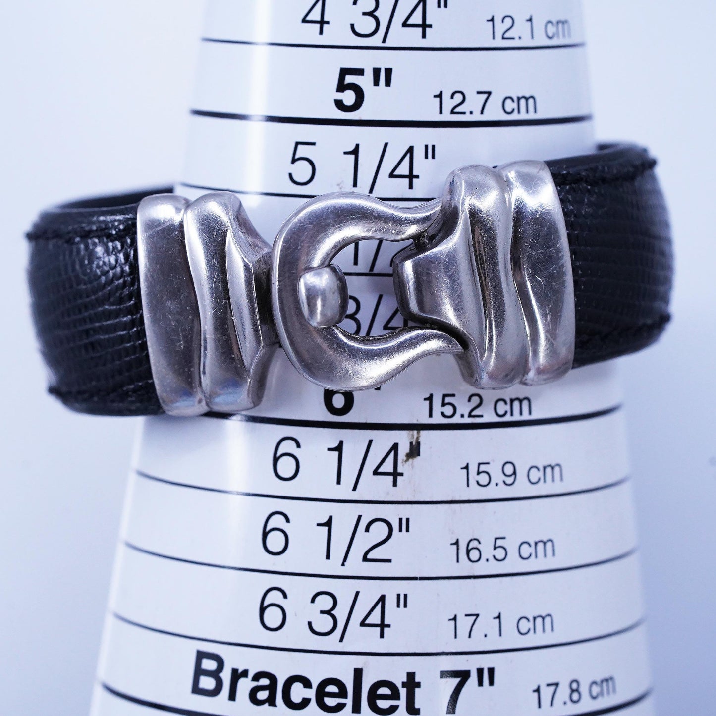 5.5", Industria Argentina Sterling 925 Silver Bracelet, Lizard Leather bangle
