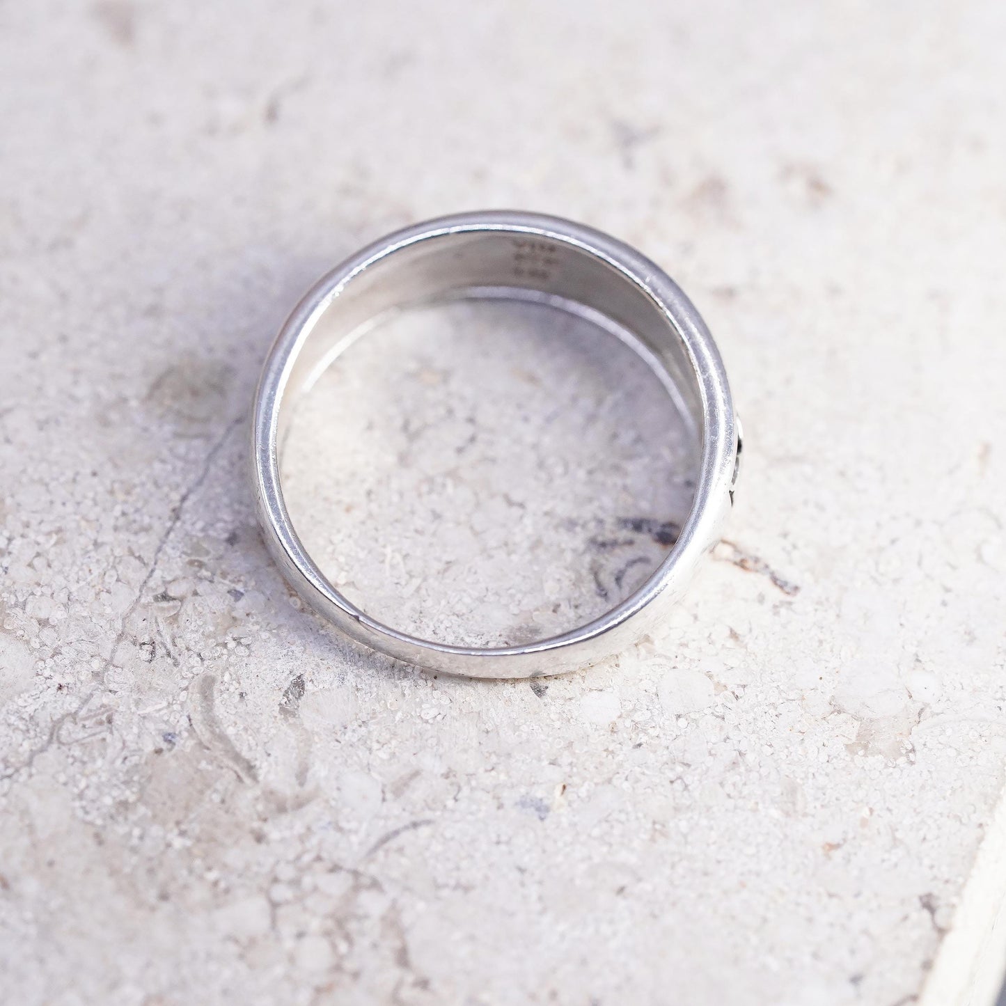 Size 7, VTG Sterling silver handmade ring, floral textured 925 stackable band