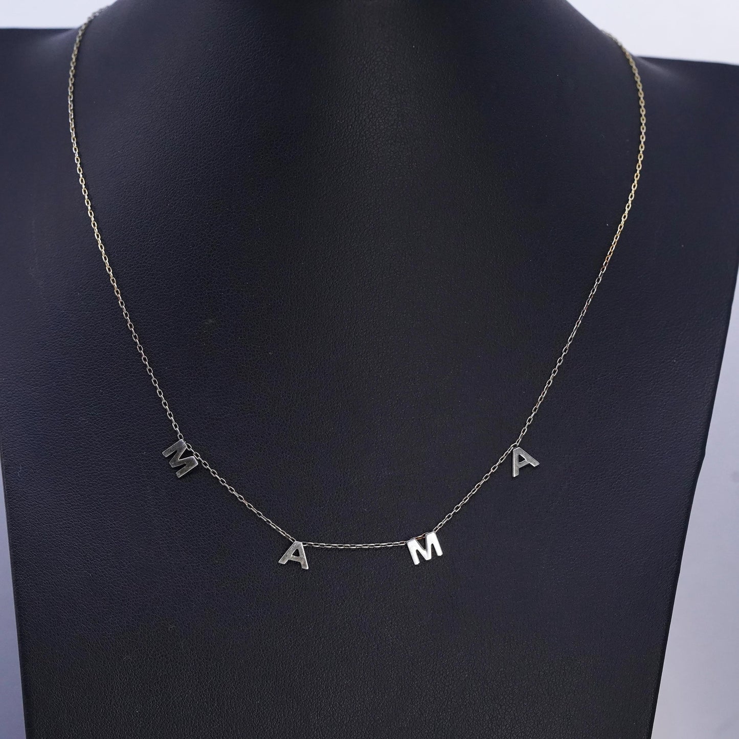 16+2", yellow gold planted Sterling 925 silver necklace monogram "Mama" pendant