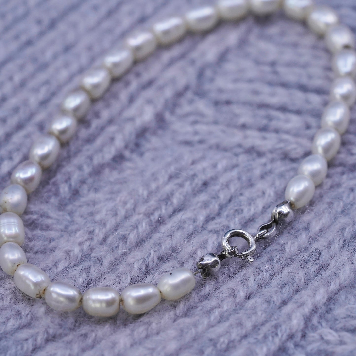6.75", Sterling silver bracelet, solid 925 silver clasp freshwater pearl beads