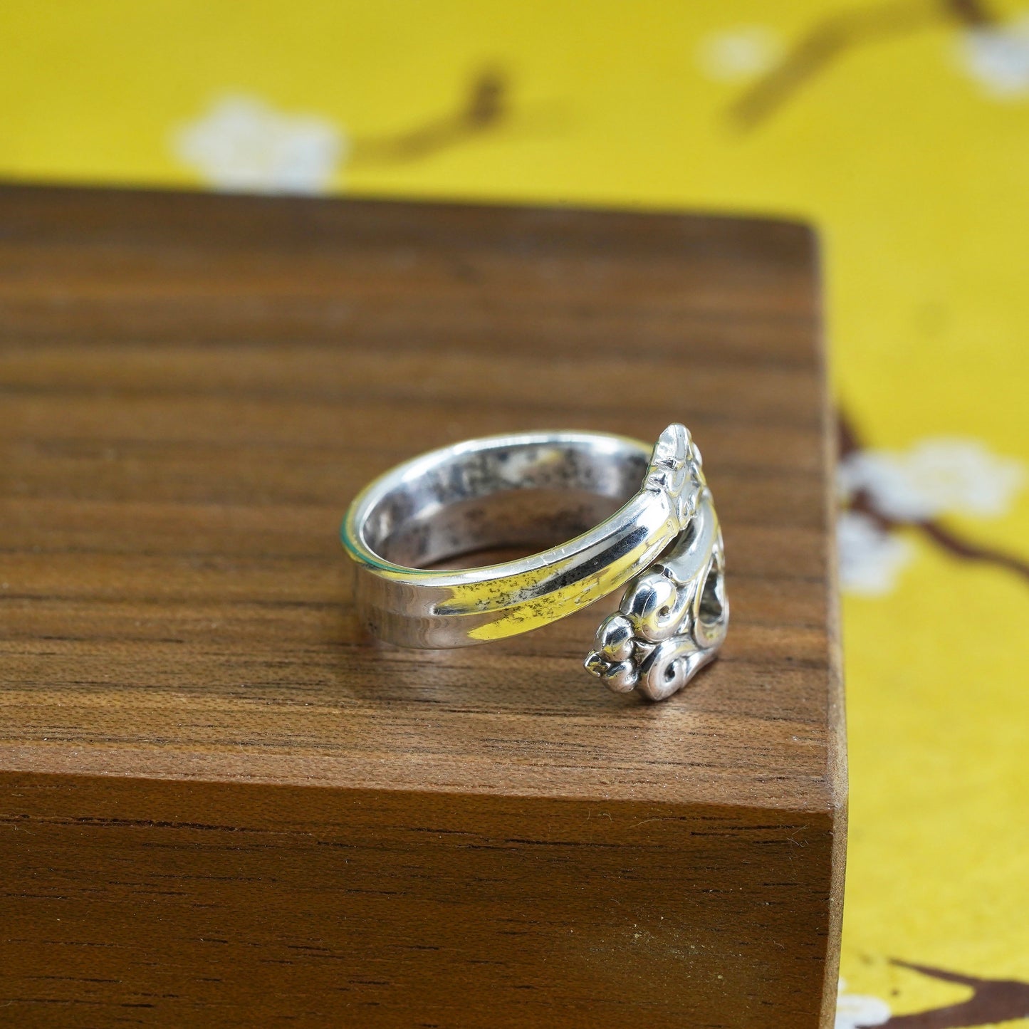 Size 6, vintage USA Sterling silver handmade wrap band, 925 spoon ring