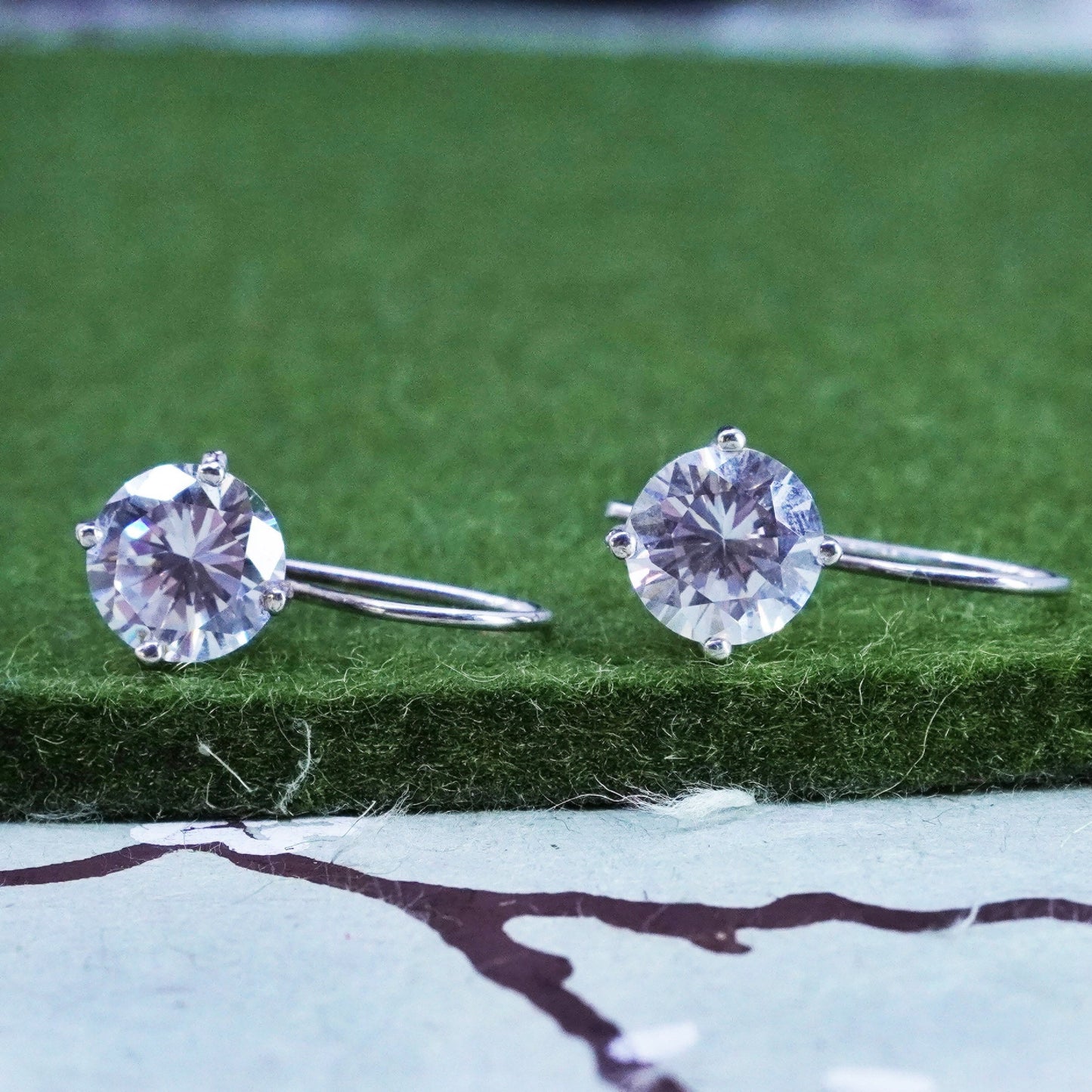 Vintage sterling silver 925 earrings with round CZ