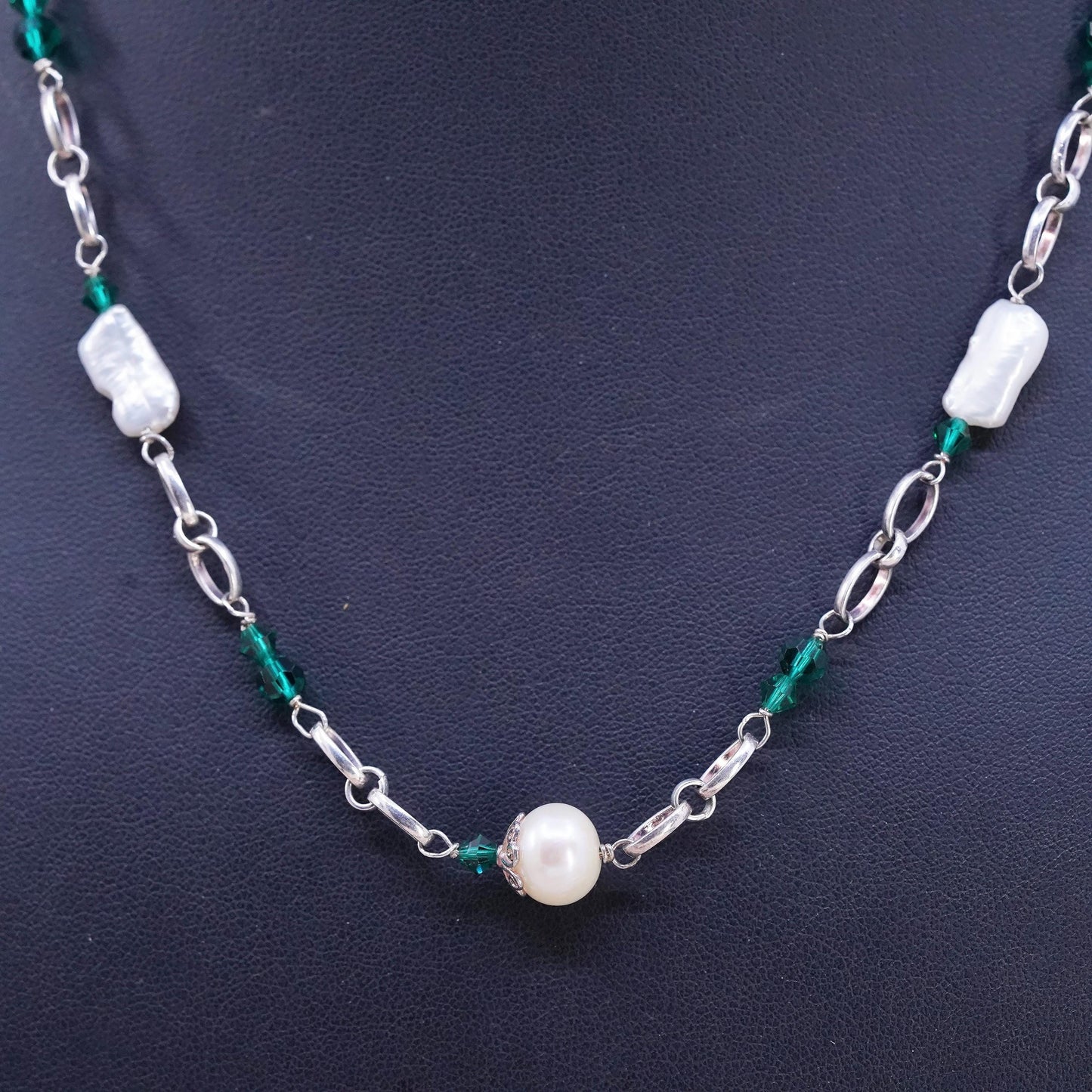 20" Sterling 925 silver necklace with freshwater pearl green crystal beads