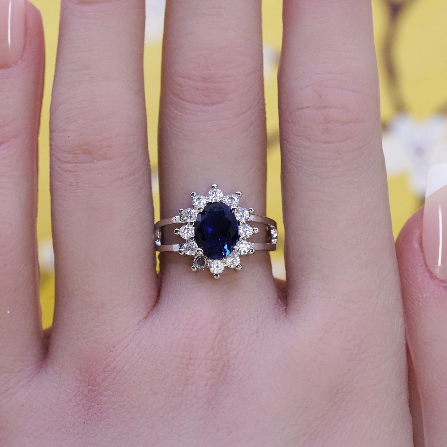 Size 7, Vintage Sterling Silver 925 Blue Sapphire Halo Ring, Oval CZ Cluster