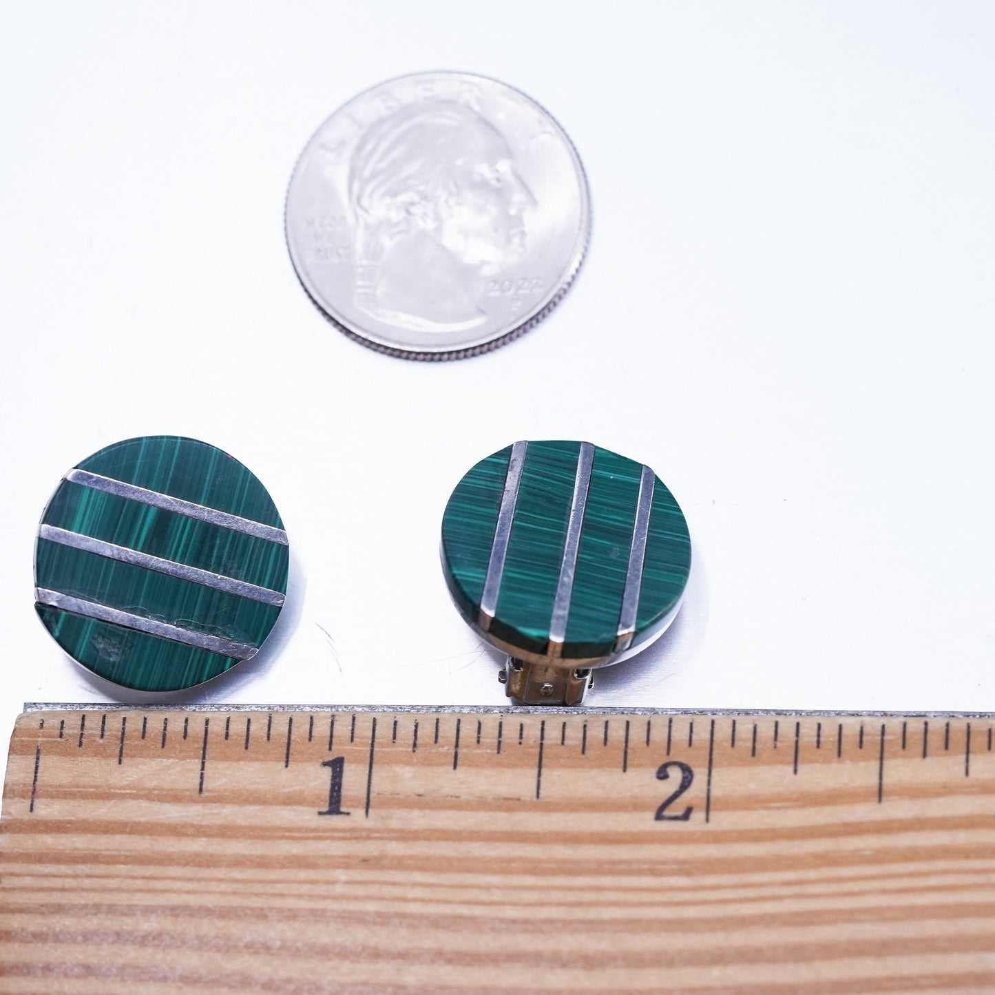 Vintage Mexican 925 silver handmade earrings, circle clip on malachite inlay
