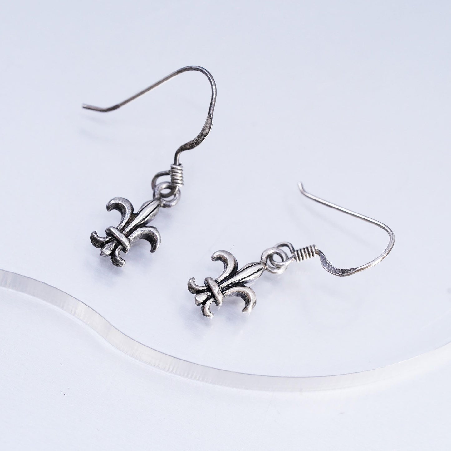 VTG Sterling Silver Fleur de Lis Earrings, French Lily Drops, Heraldic Jewelry