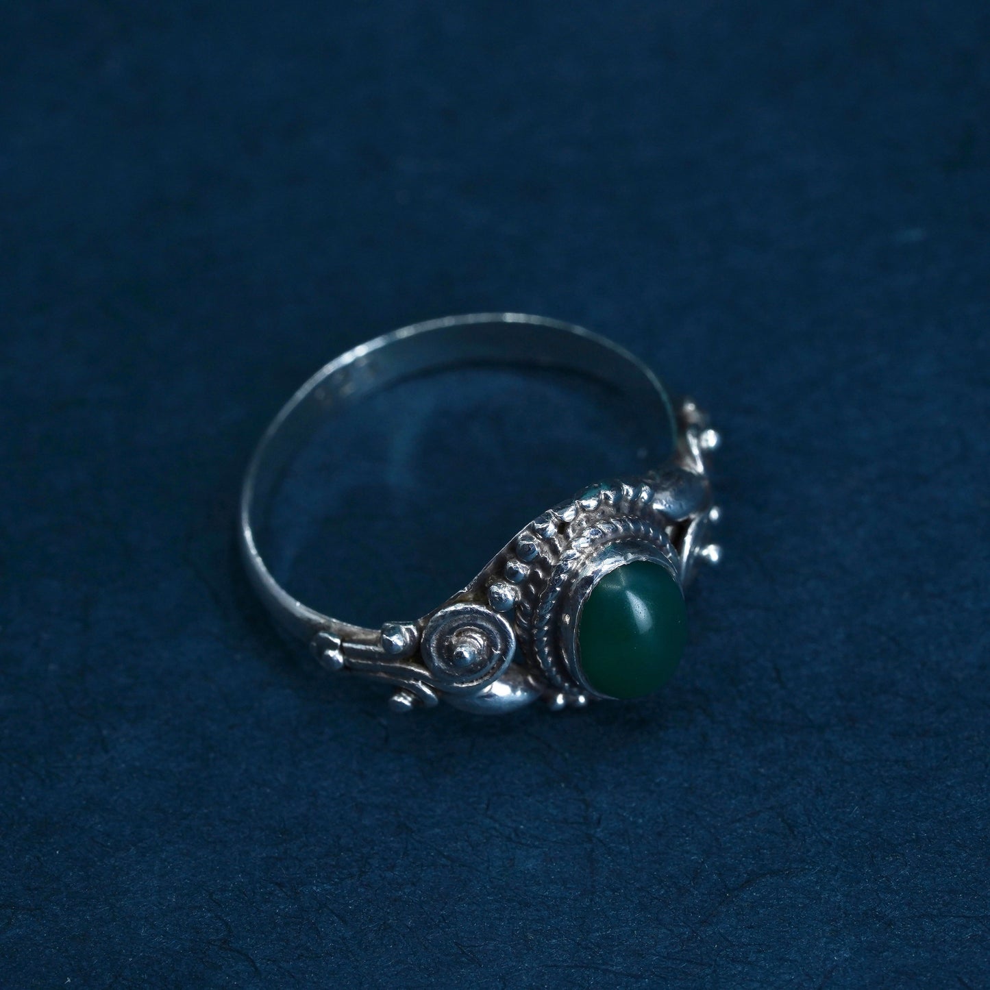 Size 7.25, vintage sterling 925 silver handmade ring with jade