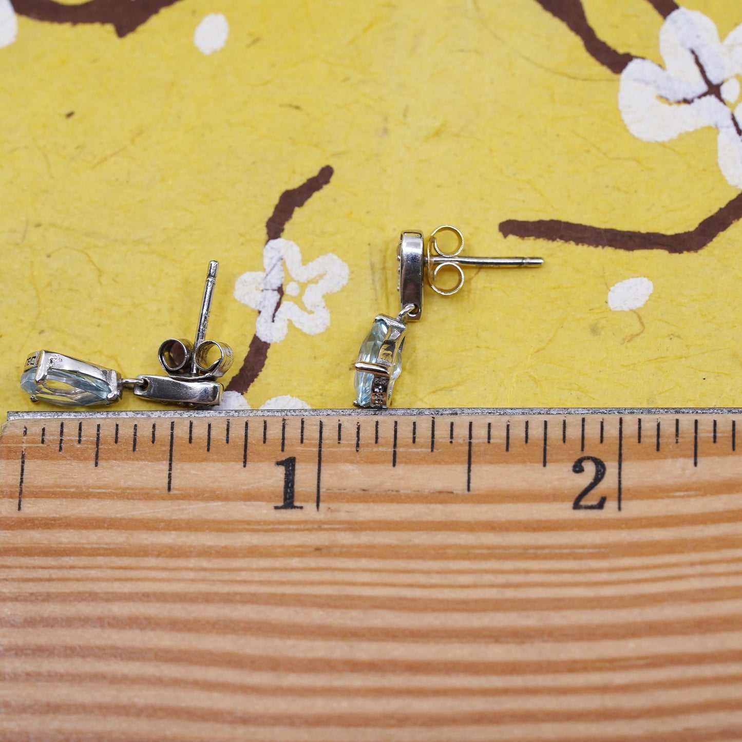 Vintage sterling 925 silver handmade earrings with teardrop topaz