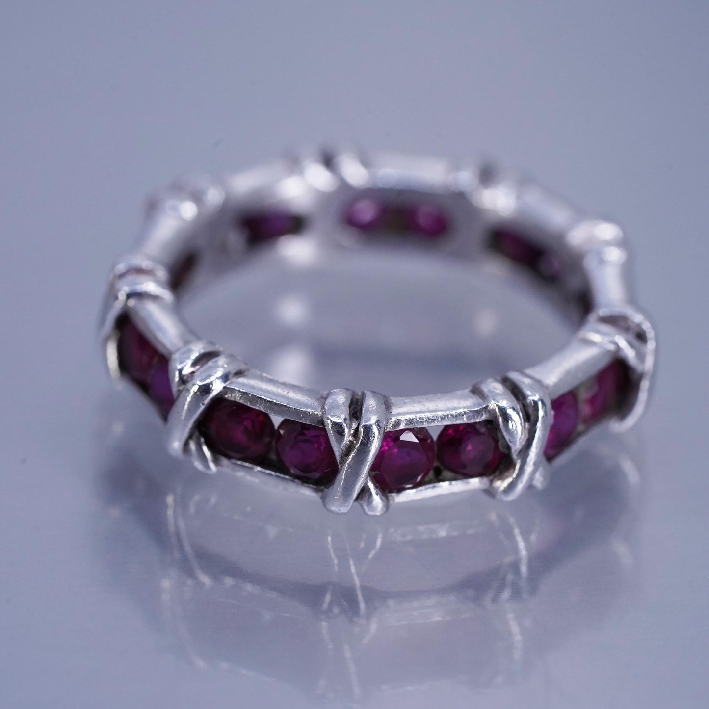 Size 6.25, vintage Sterling 925 silver stackable band ring with cluster ruby