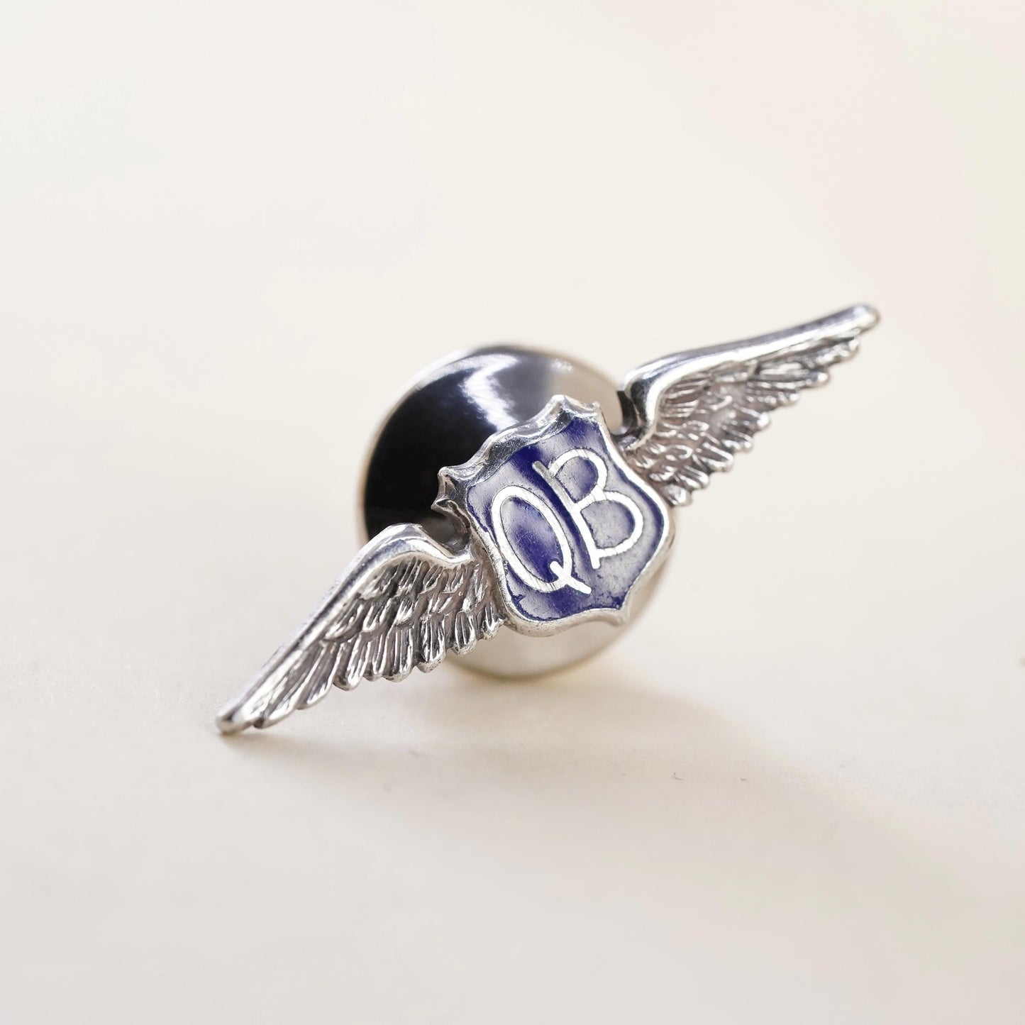 Rare! VTG Sterling 925 silver Circa 1930s-1940s Quiet Birdmen (QB) Lapel Pin