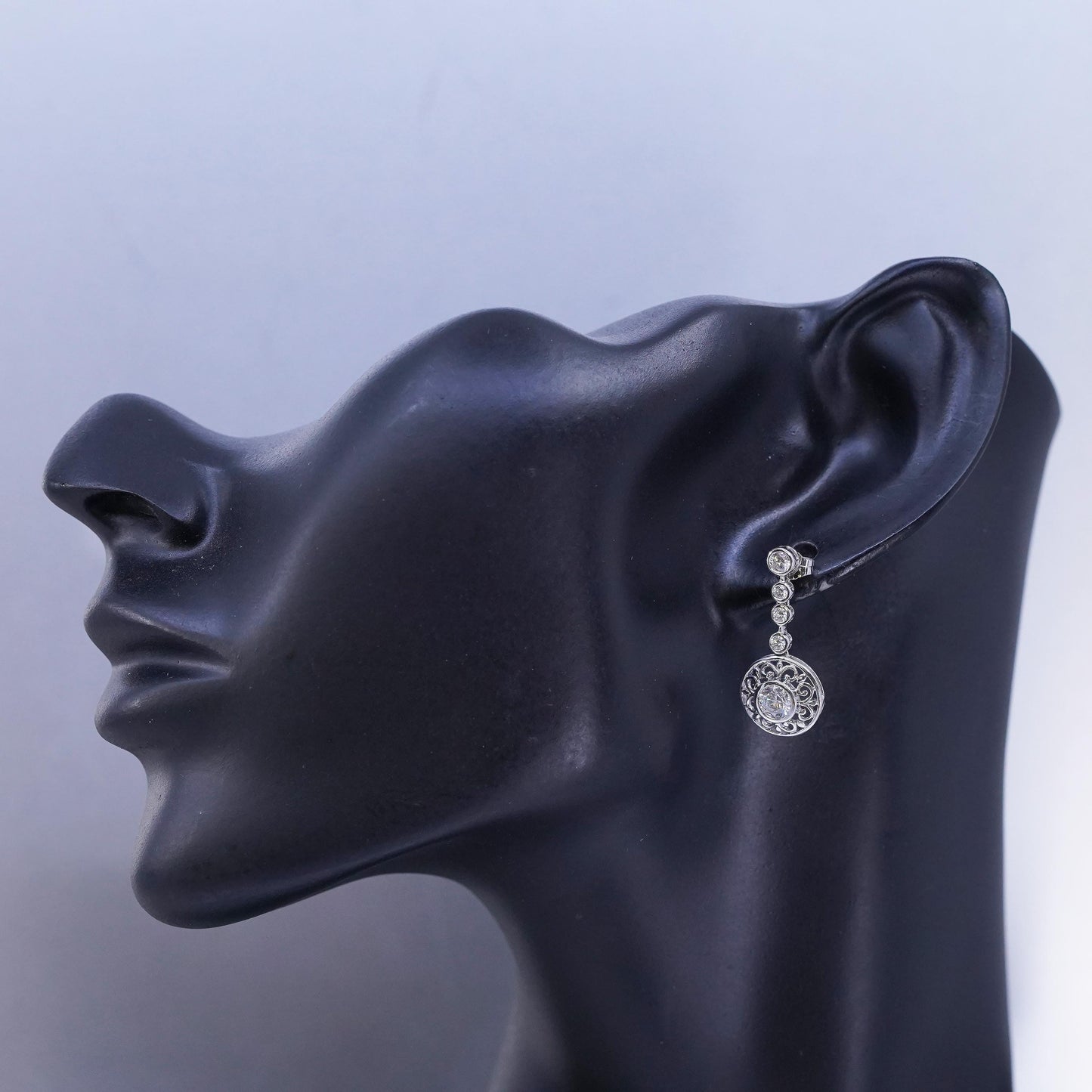 Vintage Sterling 925 silver circle earrings with wavy Cz