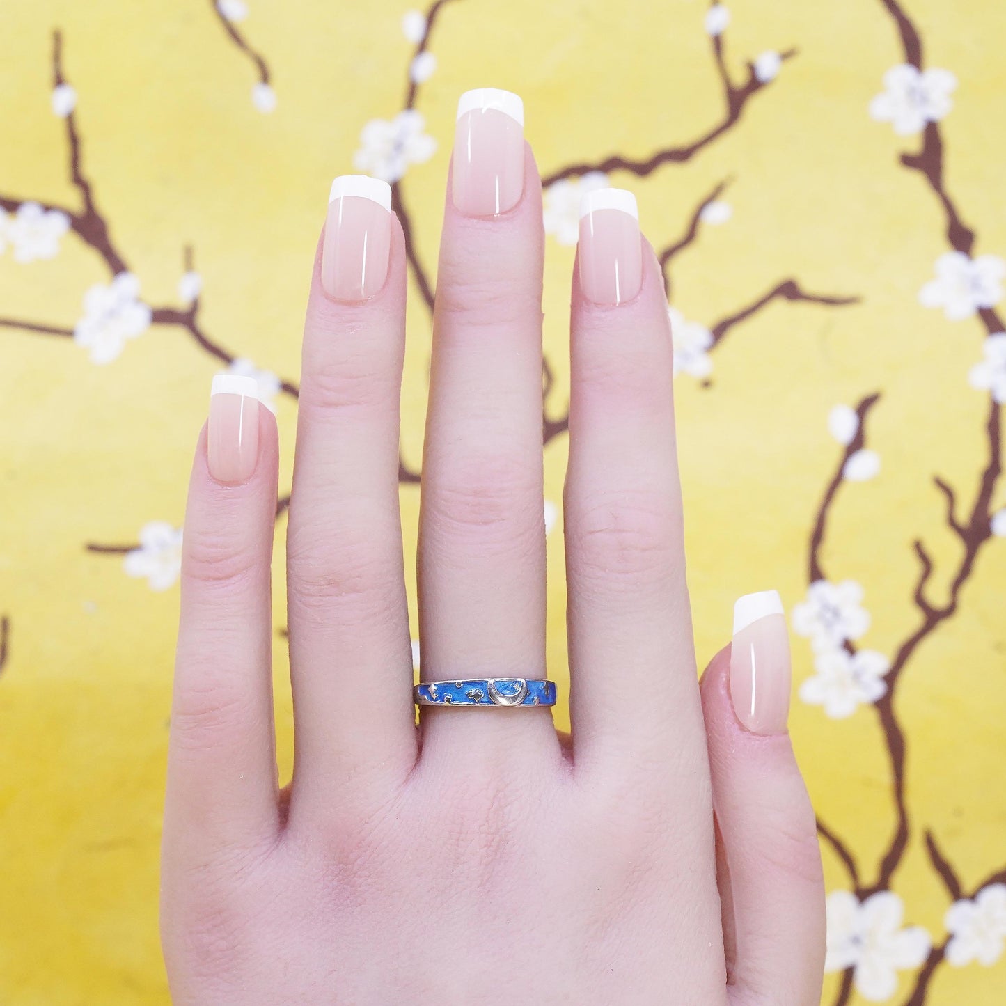 Size adjustable, vintage Sterling silver 925 ring with blue enamel moon star