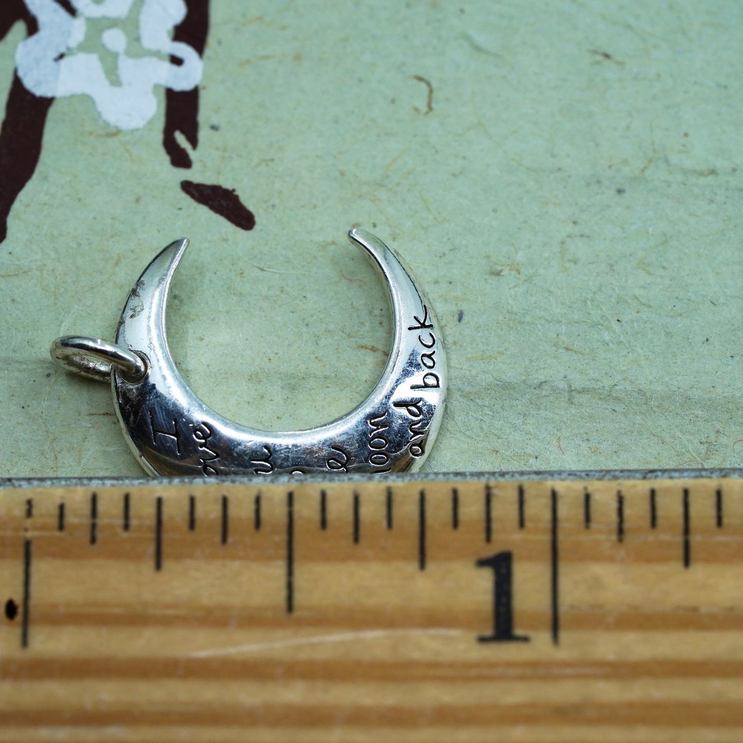 Sterling silver charm, 925 pendant engraved “I love you to the moon & back”
