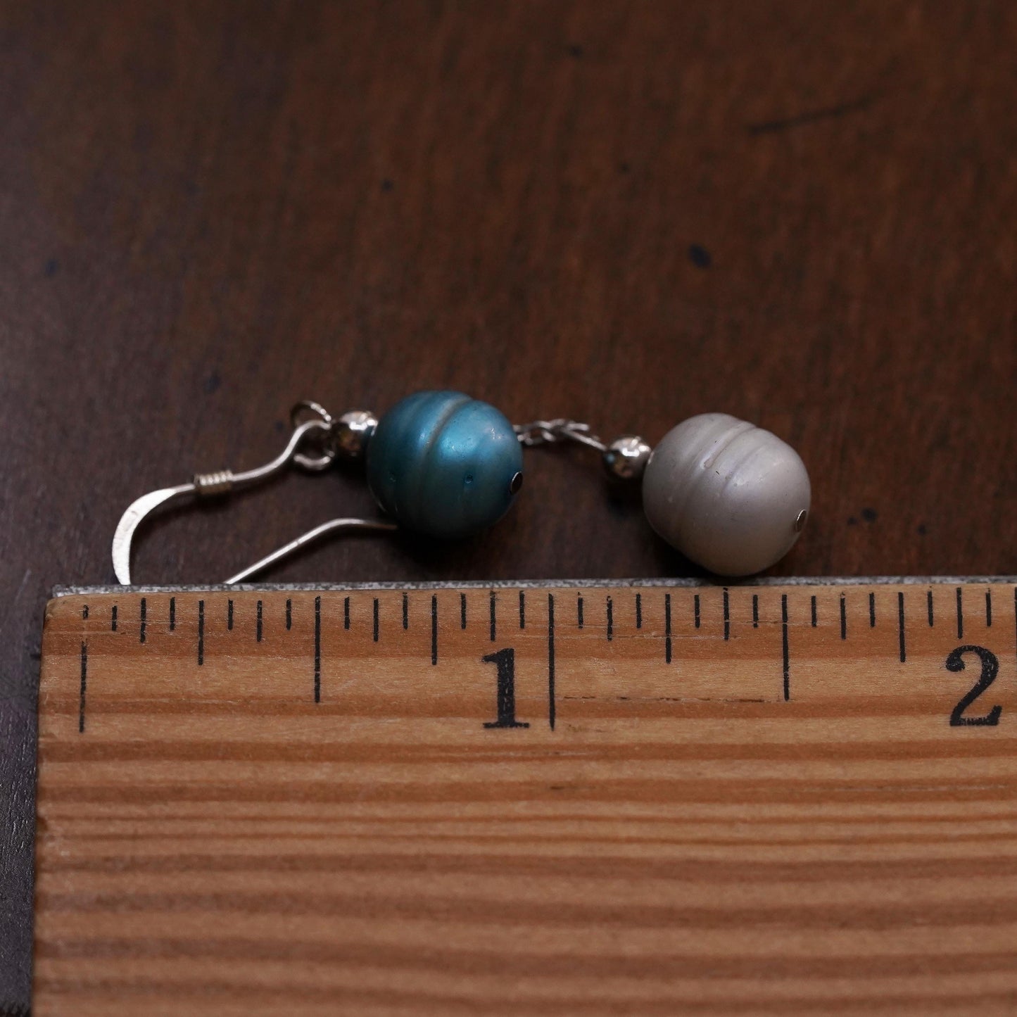 Vintage sterling silver 925 handmade single earring with blue and white pearl