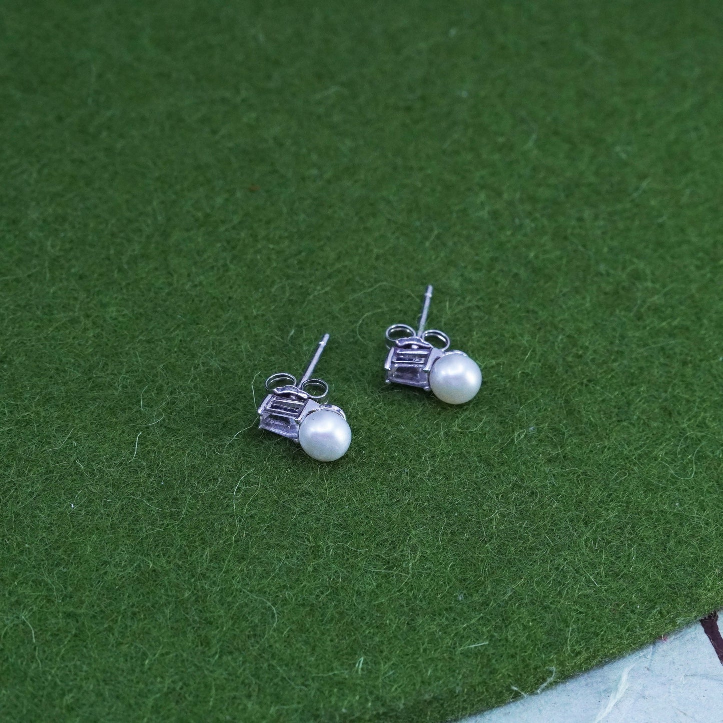 Vintage sterling silver earrings, 925 studs with white pearl
