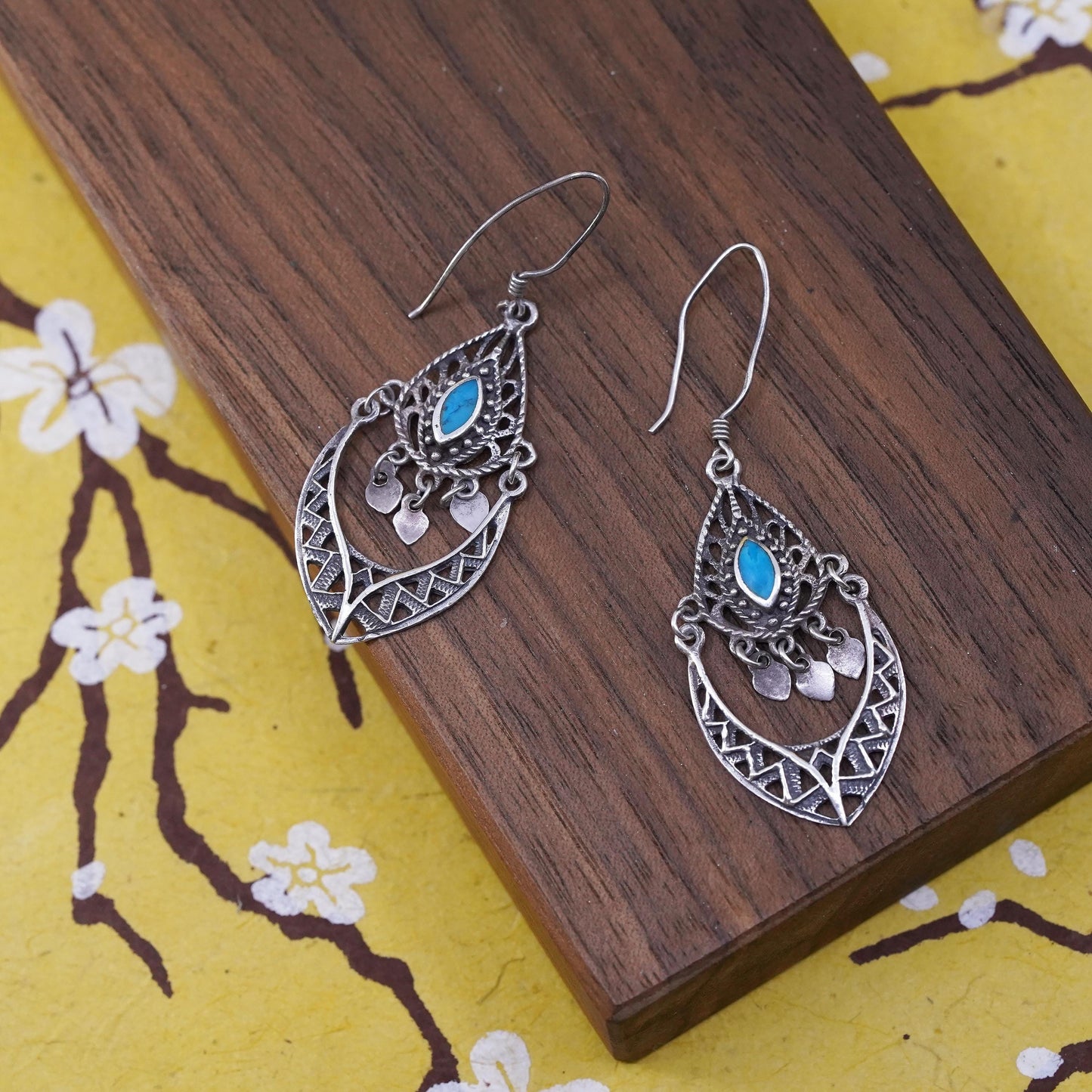 vtg southwestern Sterling 925 silver handmade filigree earrings with turquoise