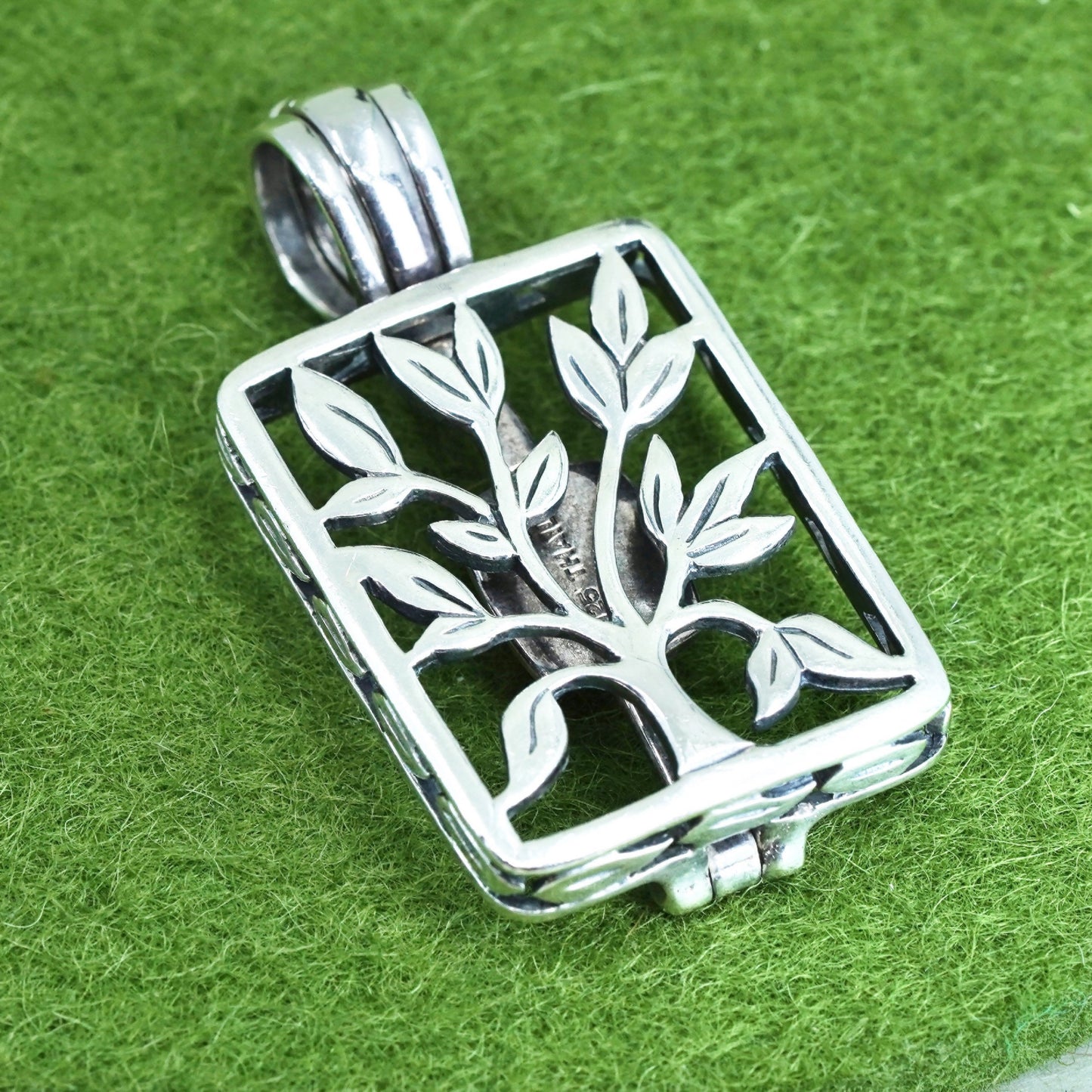 silpada Sterling silver pendant, 925 tree of live embossed “live lough love”